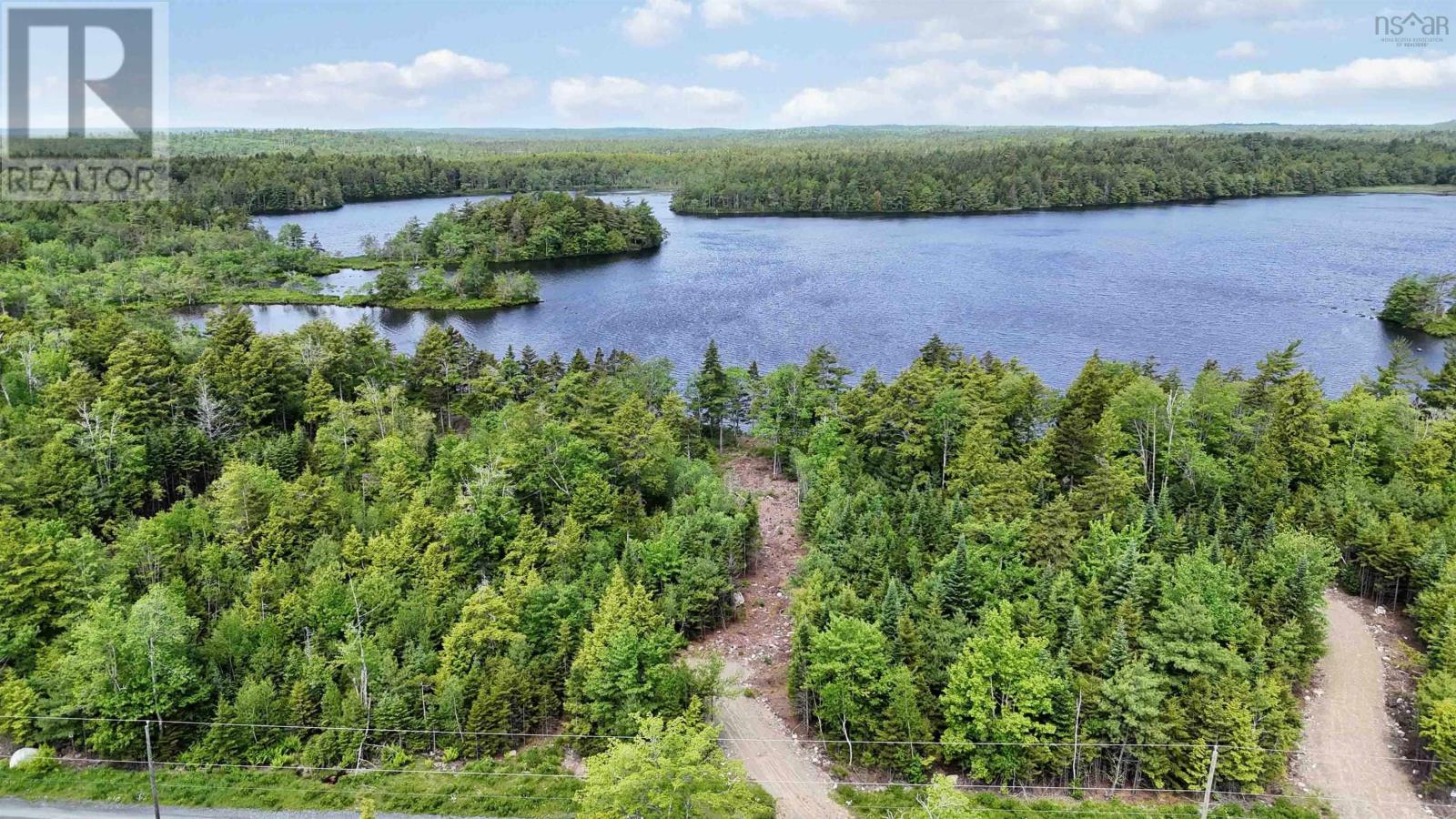 25 Lapland Road, Lunenburg, Nova Scotia  B4V 7T9 - Photo 12 - 202609313