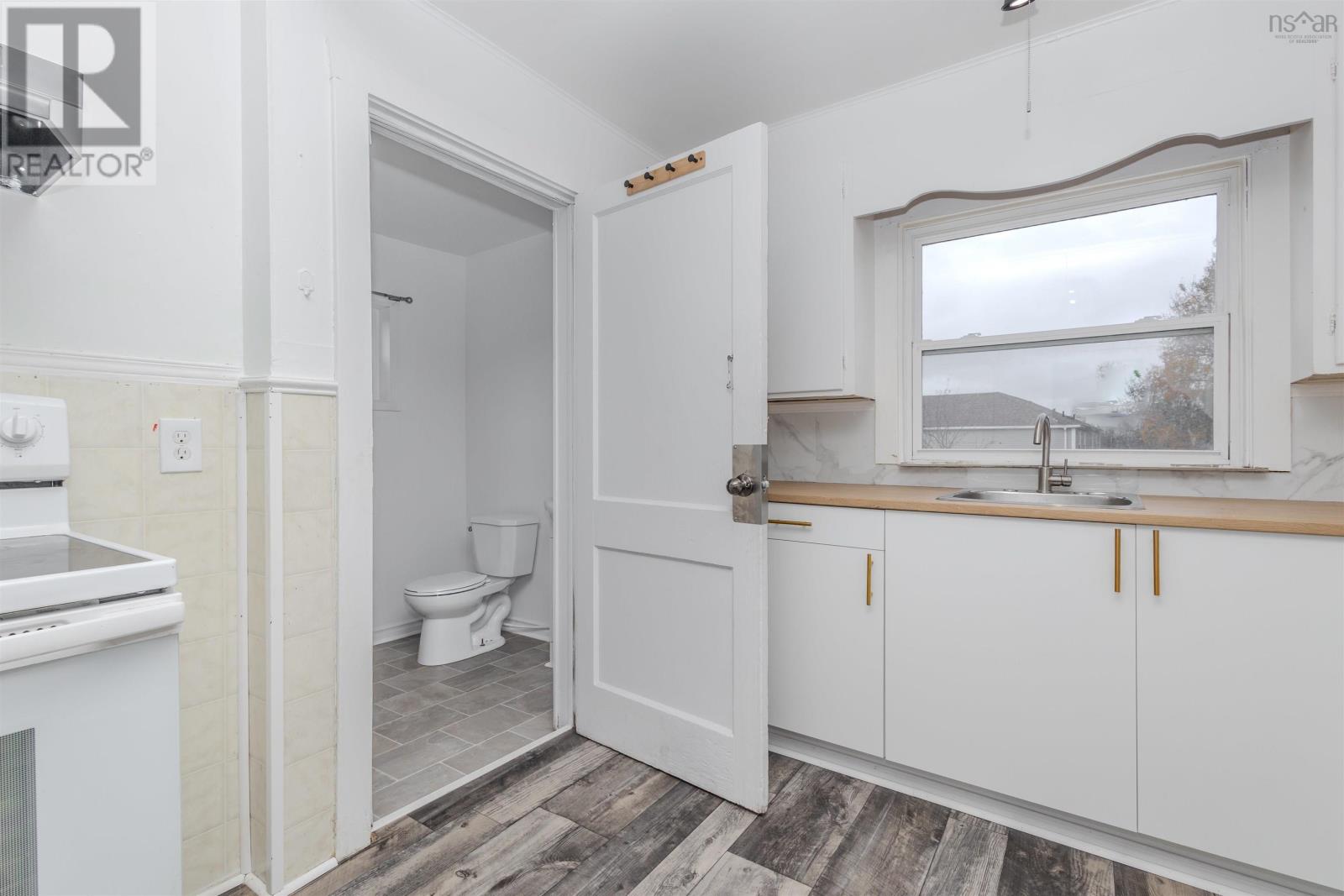 214 Alexandra Street, Sydney, Nova Scotia  B1P 2E8 - Photo 18 - 202609445