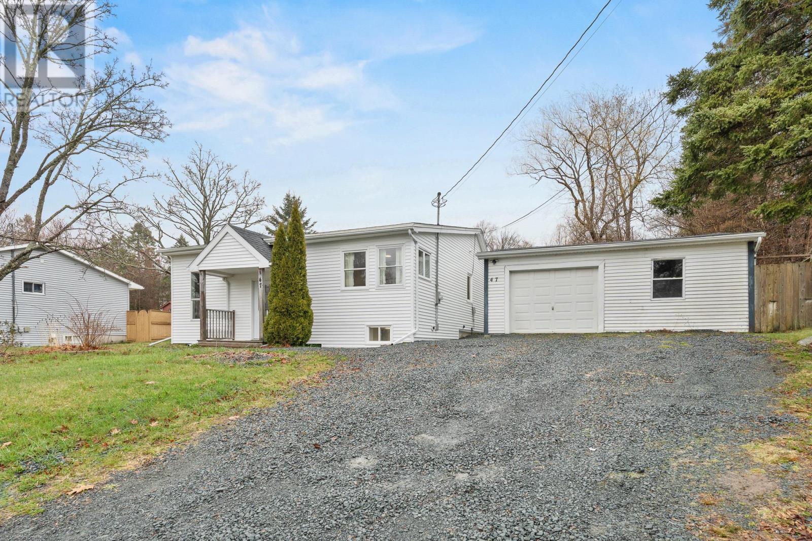 47 Hillcrest Avenue, lower sackville, Nova Scotia