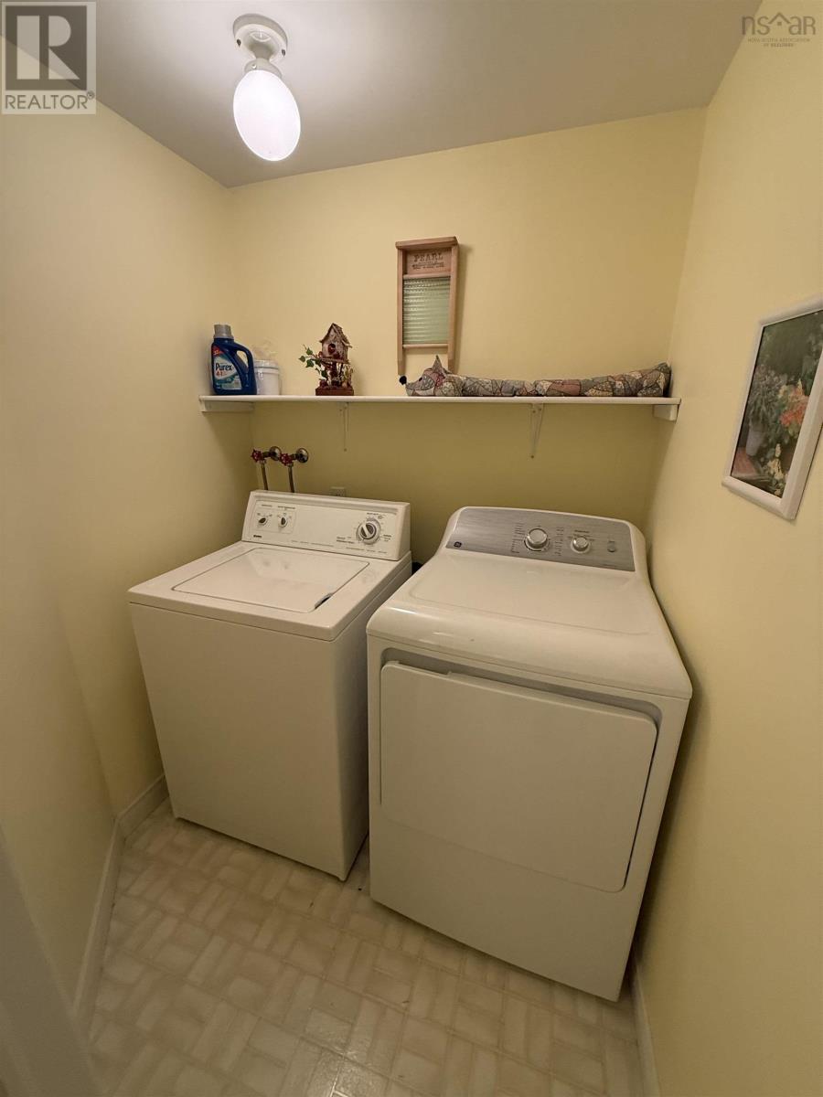 34 Victoria Drive, Lower Sackville, Nova Scotia  B4C 4C3 - Photo 44 - 202609527