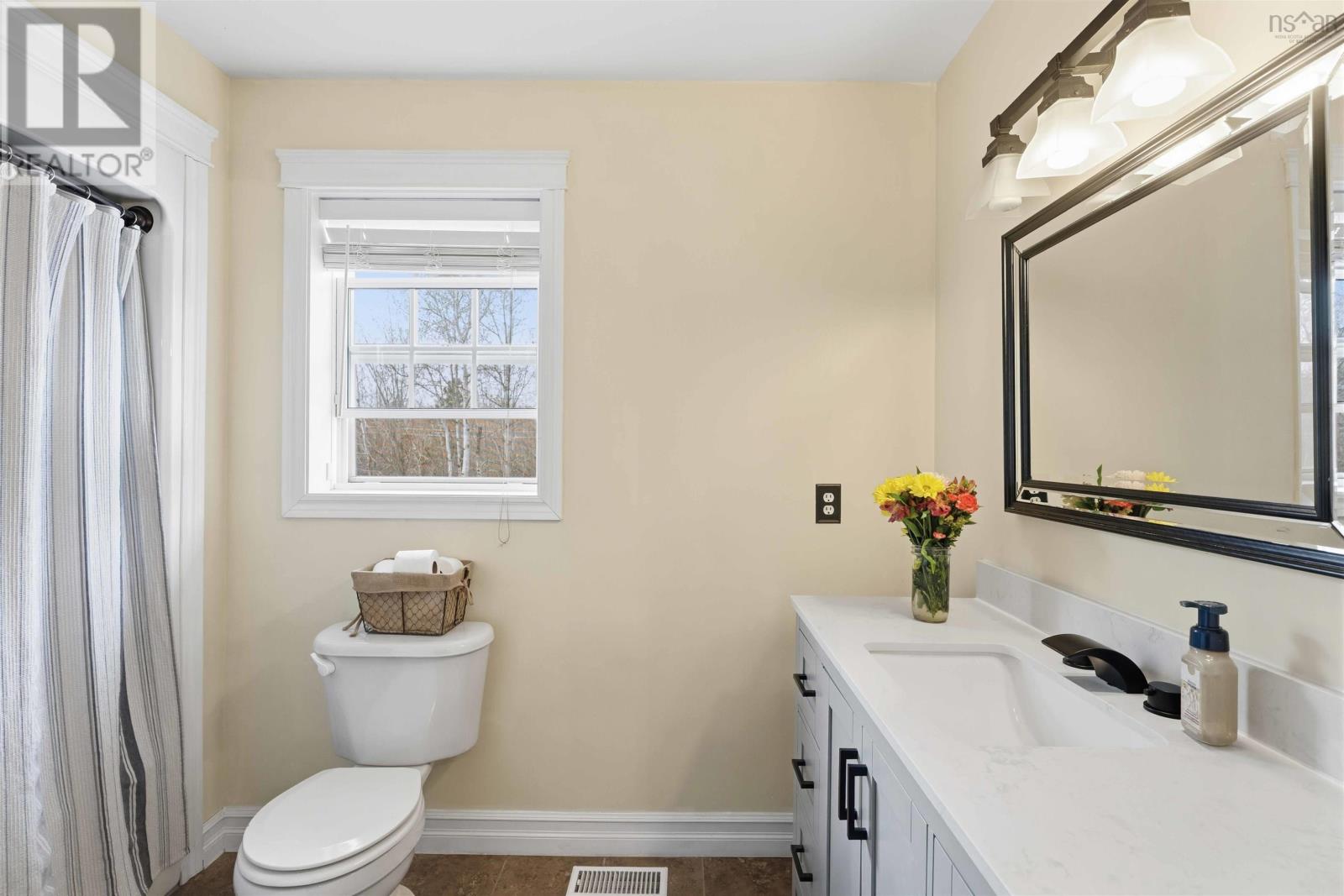 10 Macintosh Street, Berwick, Nova Scotia  B0P 1E0 - Photo 24 - 202609544