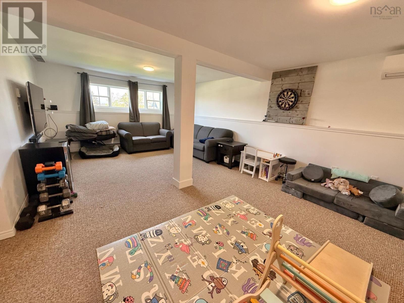 563 Brunswick Street, Yarmouth, Nova Scotia  B5A 4S5 - Photo 16 - 202609645