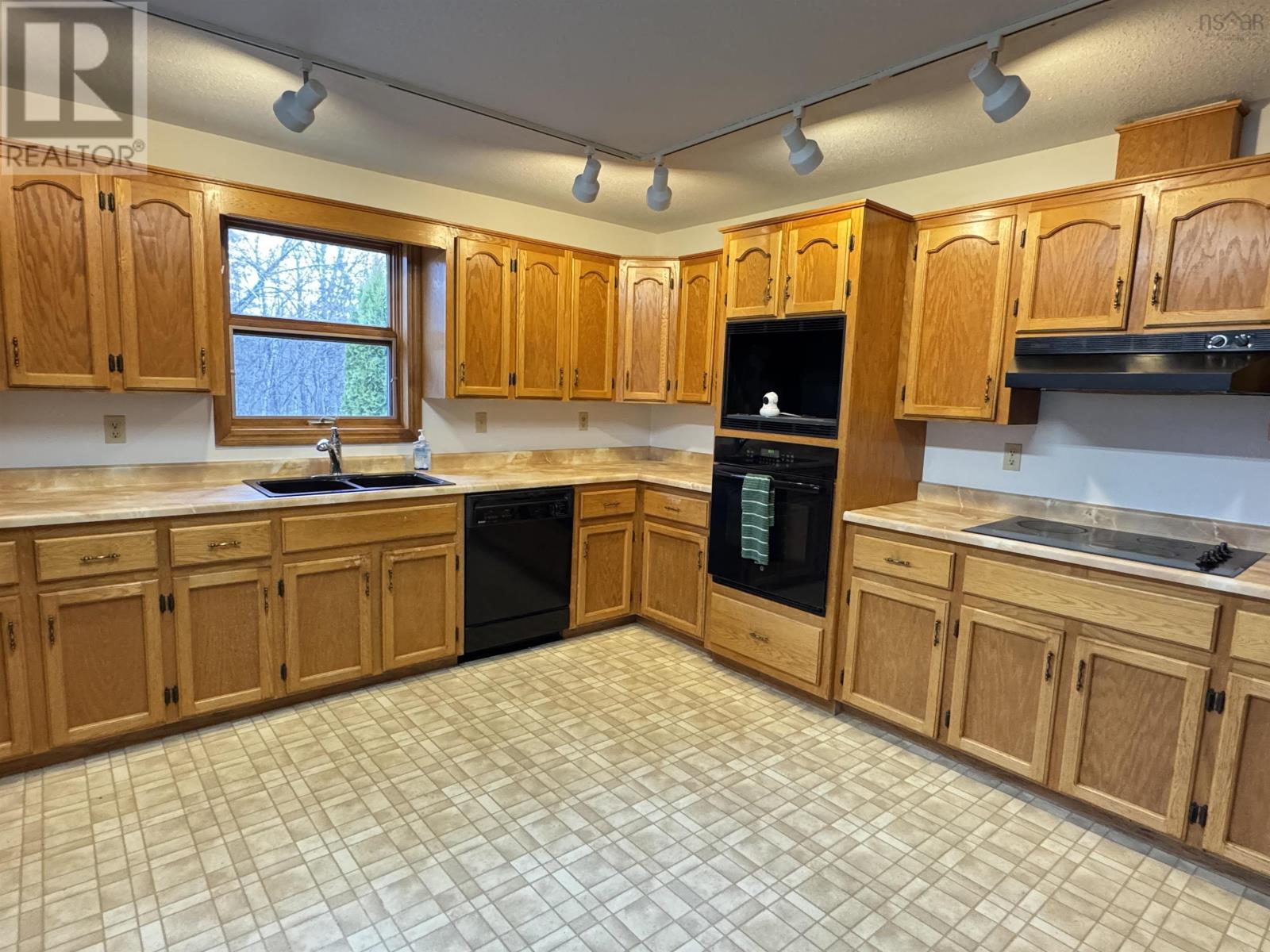 367 East Torbrook Road, South Tremont, Nova Scotia  B0P 1R0 - Photo 15 - 202609892