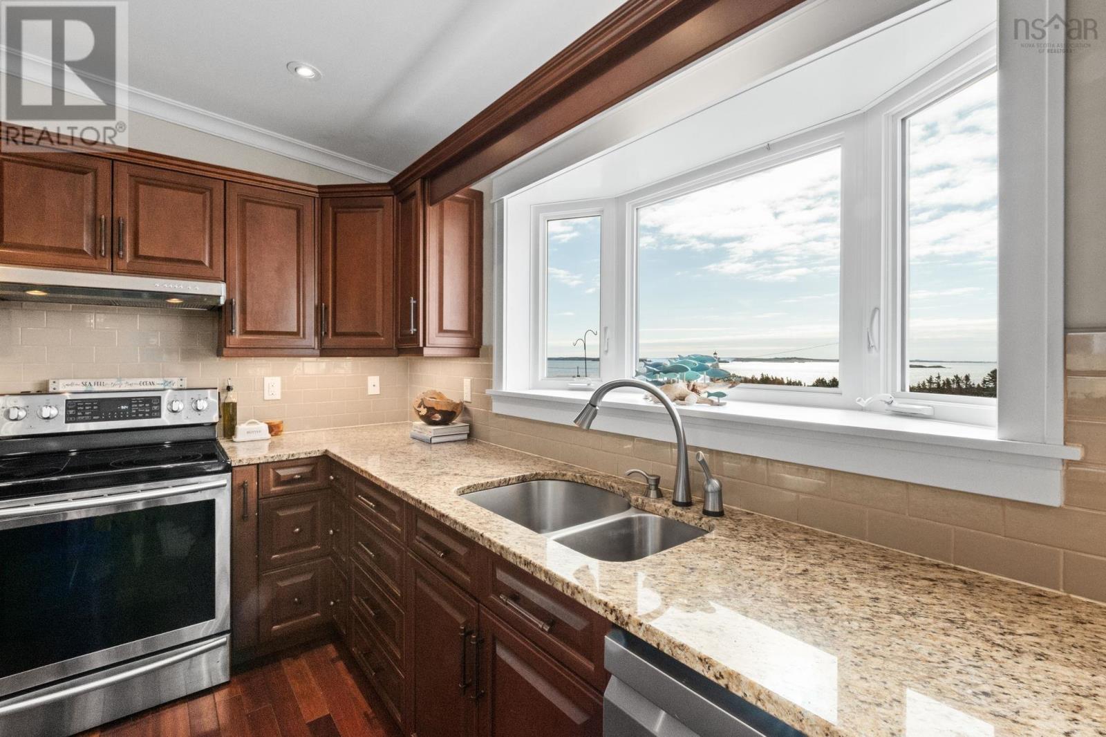 21 Leo Lane, Terence Bay, Nova Scotia  B3T 0B7 - Photo 11 - 202609925