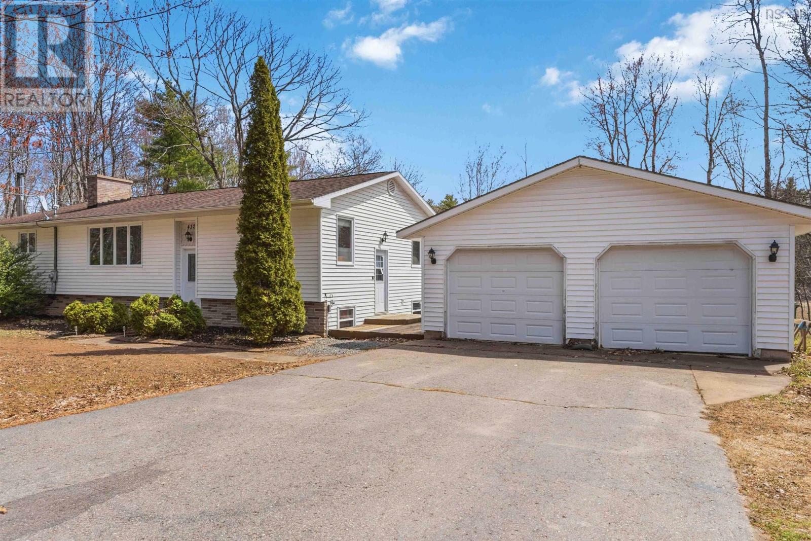 432 Hall Road, South Greenwood, Nova Scotia  B0P 1R0 - Photo 2 - 202609941