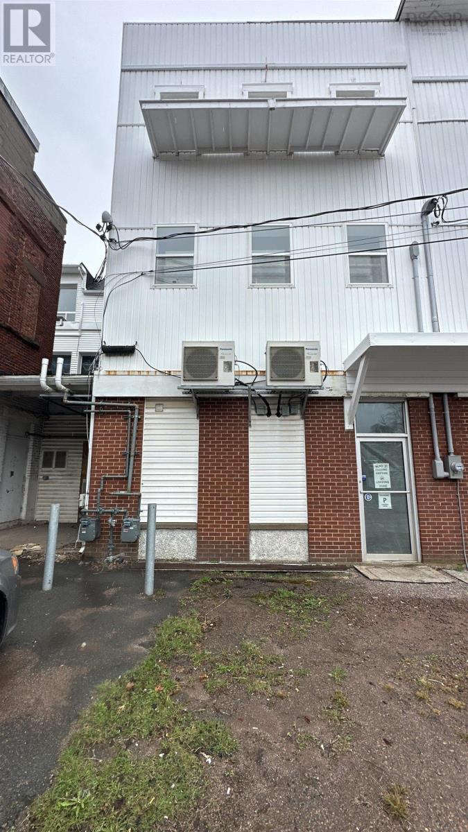 111 Victoria Street, Amherst, Nova Scotia  B4H 1X9 - Photo 20 - 202609965