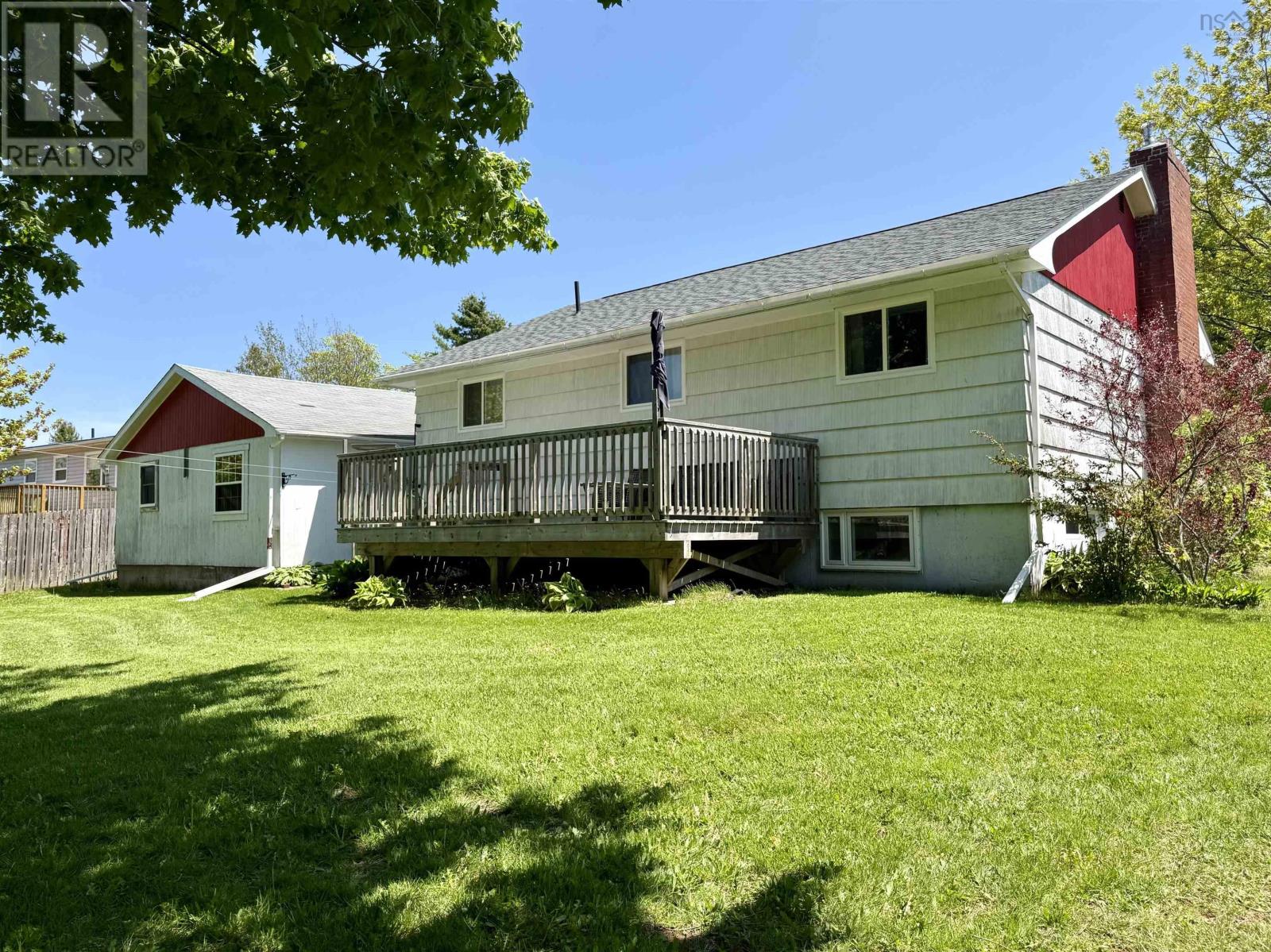 6 Durley Street, Amherst, Nova Scotia  B4H 2B1 - Photo 8 - 202610032