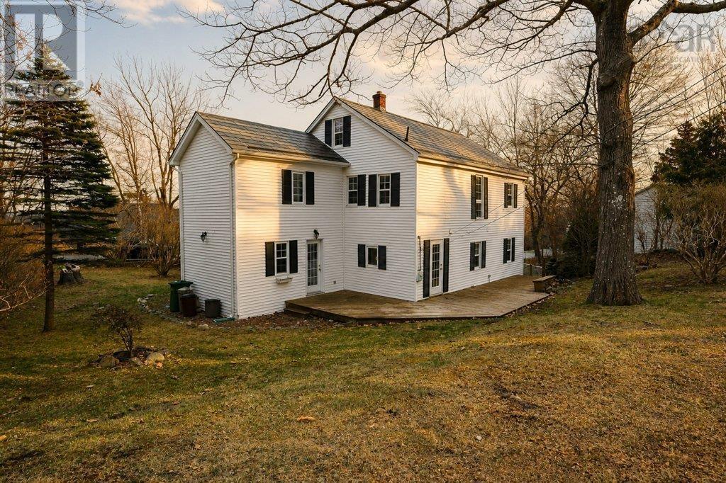 8 Emmerson Street, Bedford, Nova Scotia  B4A 1V7 - Photo 45 - 202610075