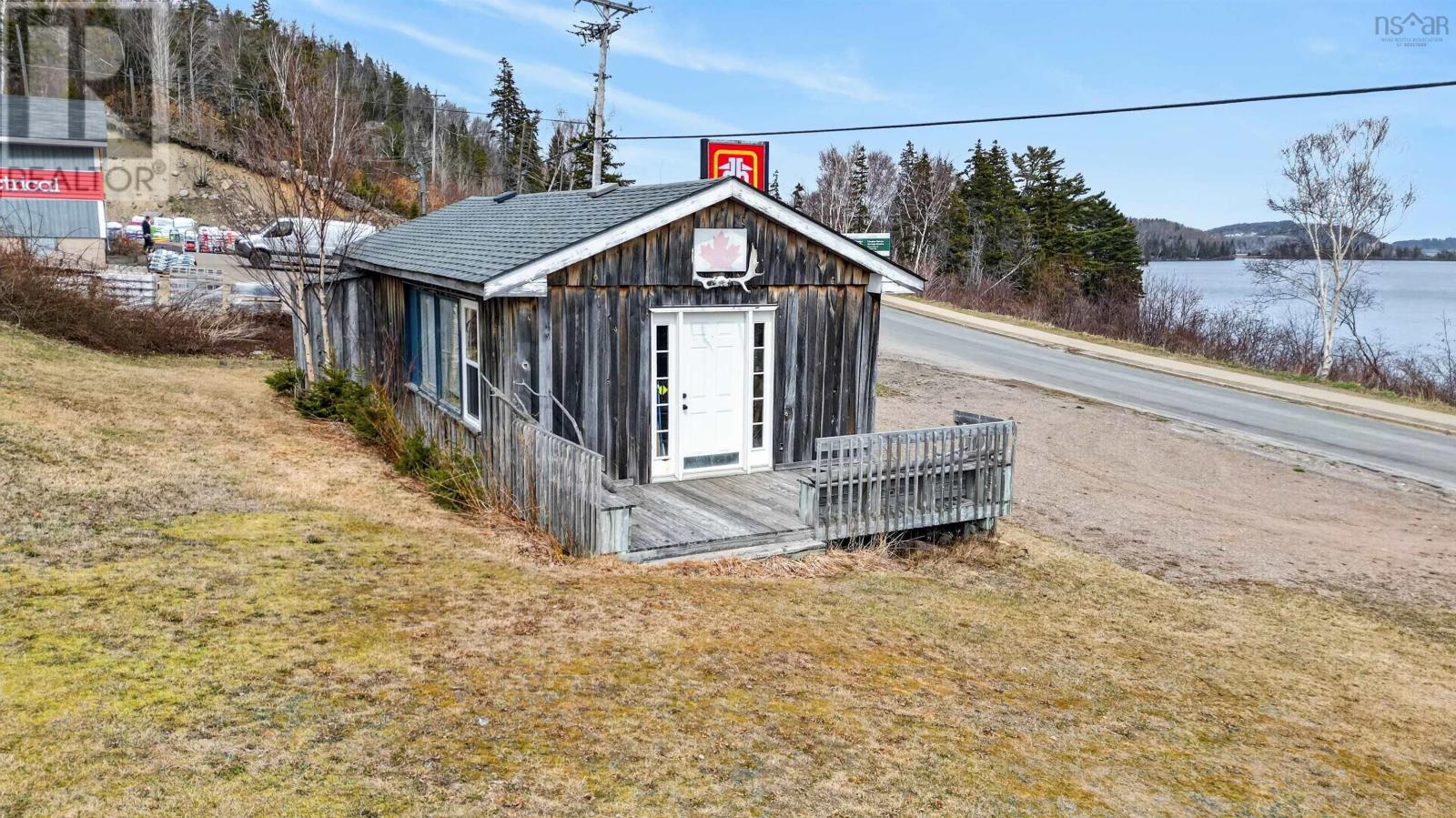 37706 Cabot Trail, Ingonish Beach, Nova Scotia  B0C 1L0 - Photo 42 - 202610205