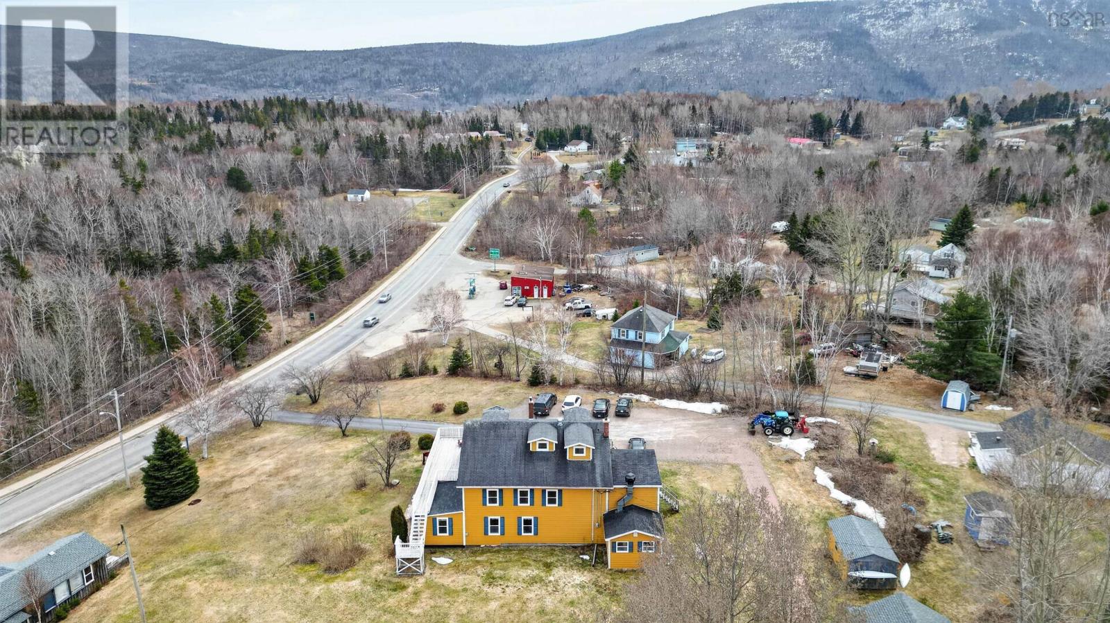 37706 Cabot Trail, Ingonish Beach, Nova Scotia  B0C 1L0 - Photo 48 - 202610205