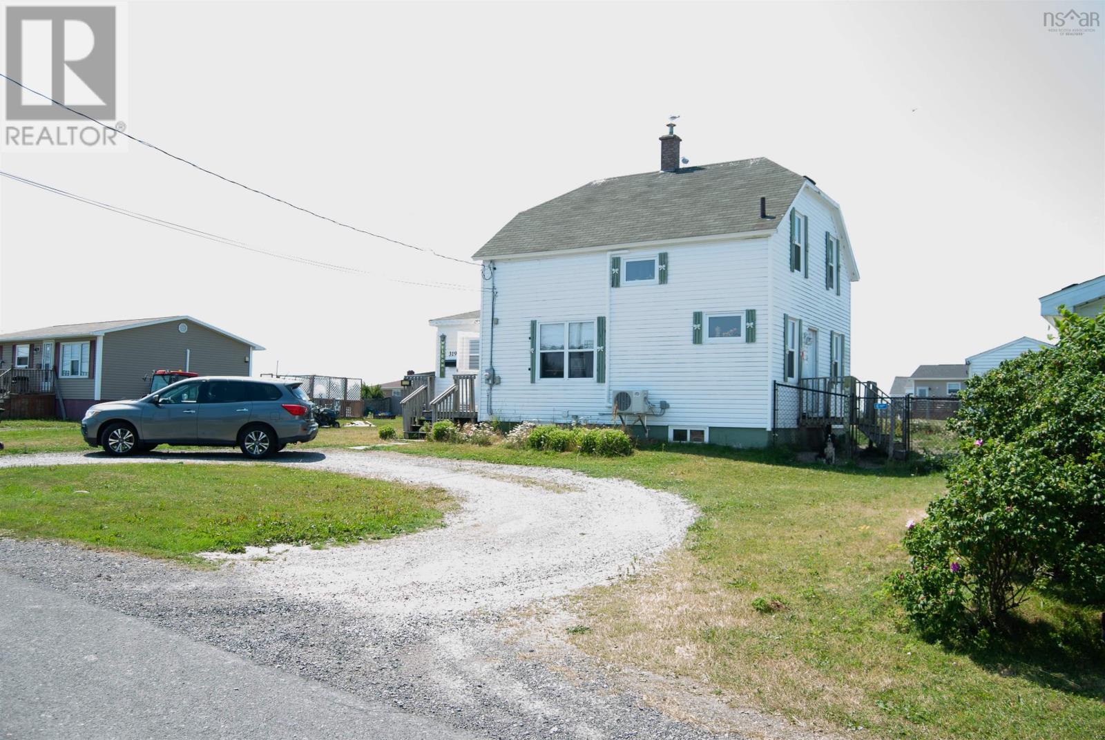 319 Cockburn Street, New Waterford, Nova Scotia  B1J 4J8 - Photo 2 - 202610283