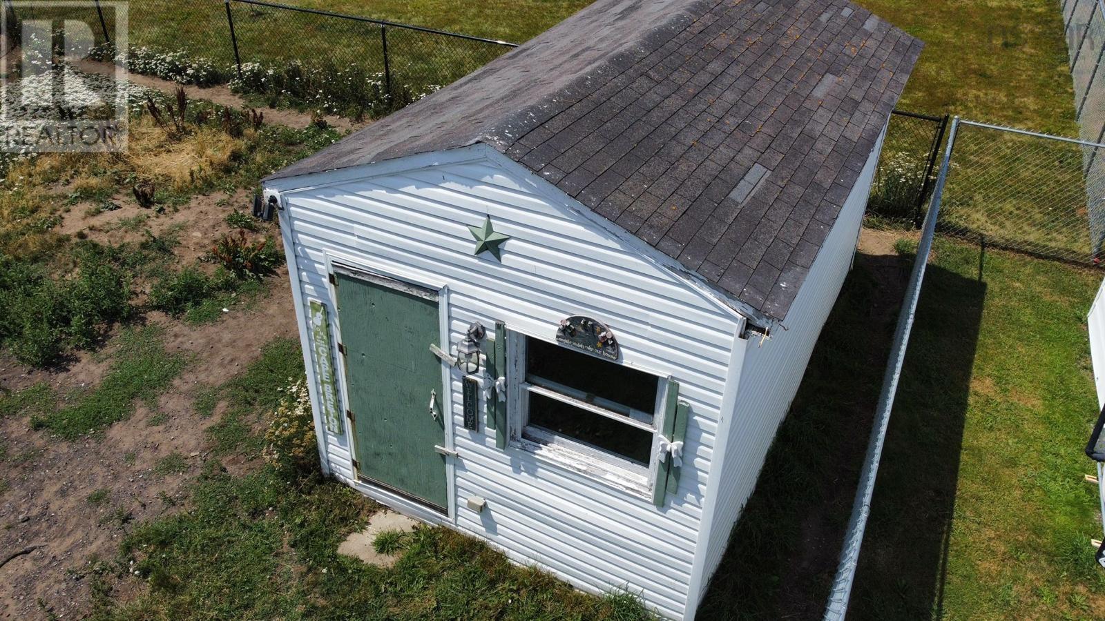 319 Cockburn Street, New Waterford, Nova Scotia  B1J 4J8 - Photo 34 - 202610283
