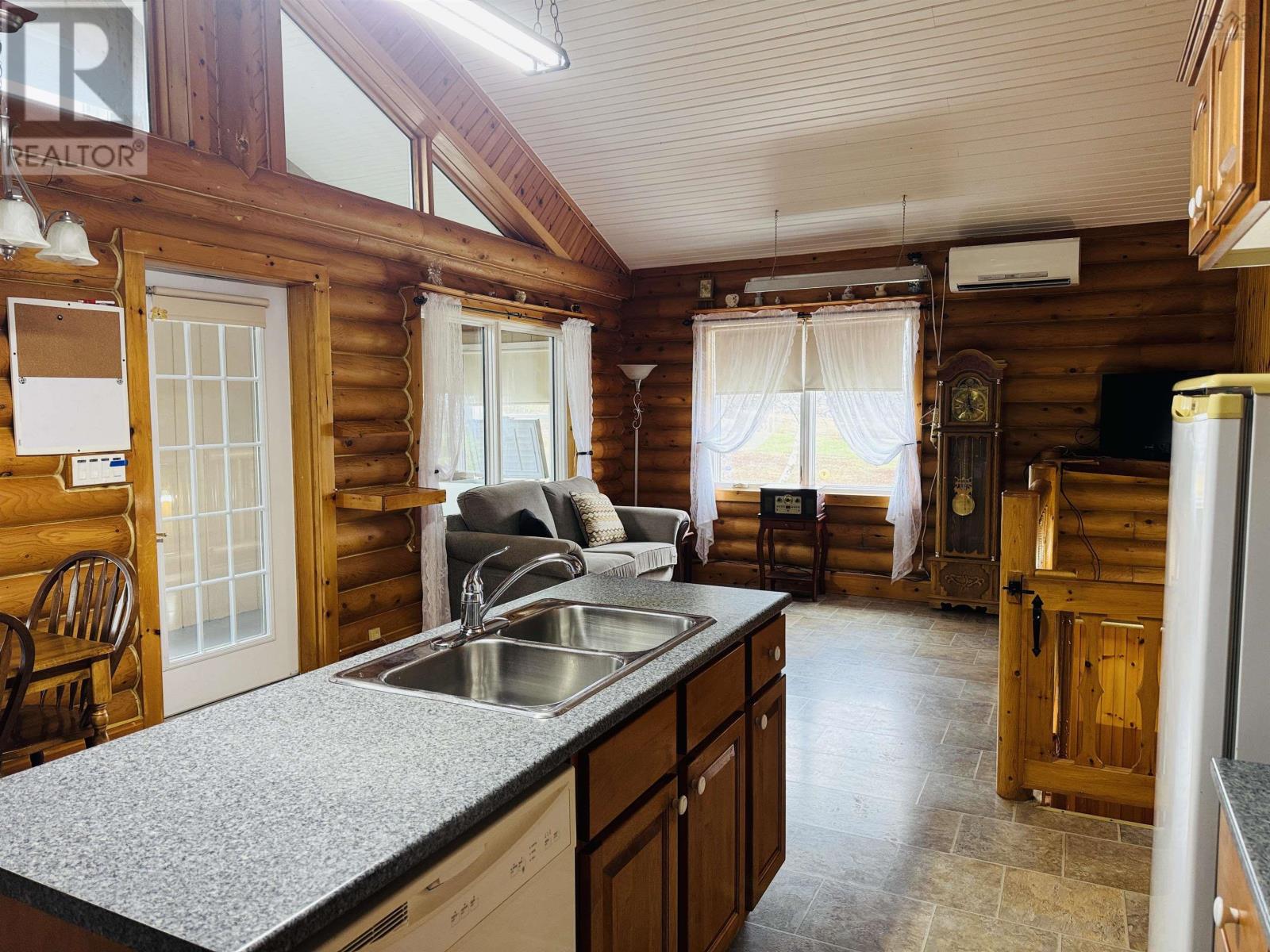 2661 Canaan Road, New Canaan, Nova Scotia  B0M 1W0 - Photo 9 - 202610286