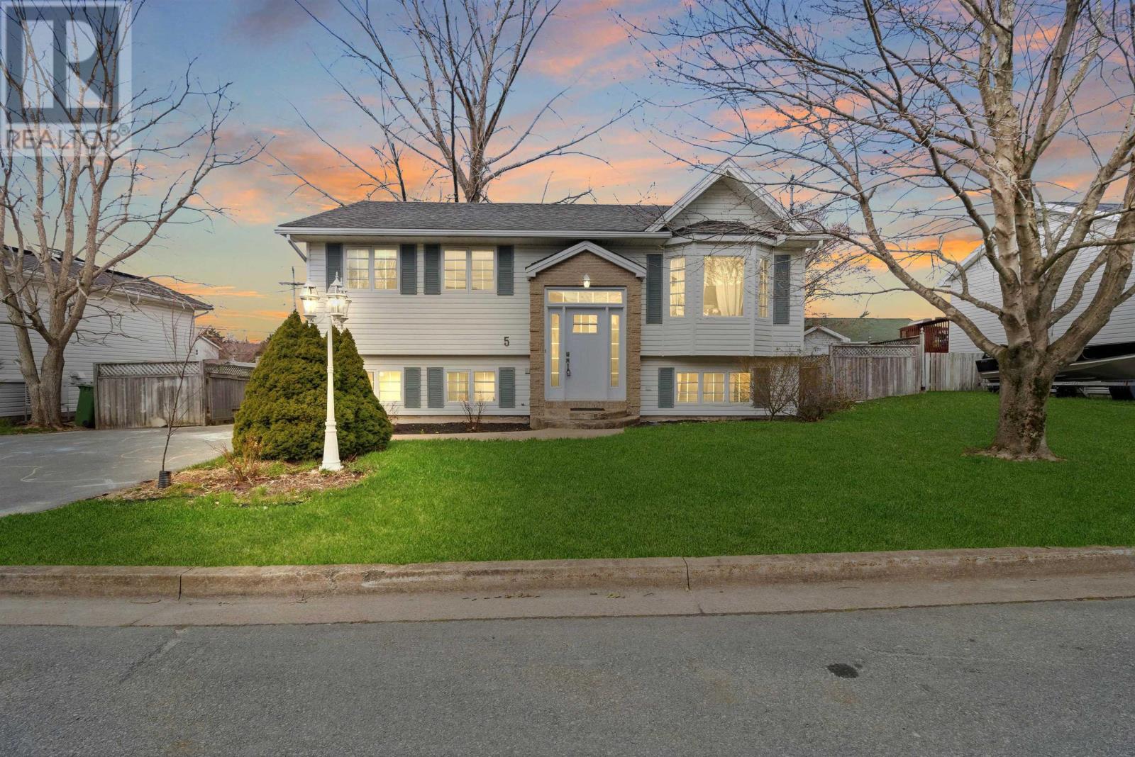 5 Terrebonne Court, dartmouth, Nova Scotia