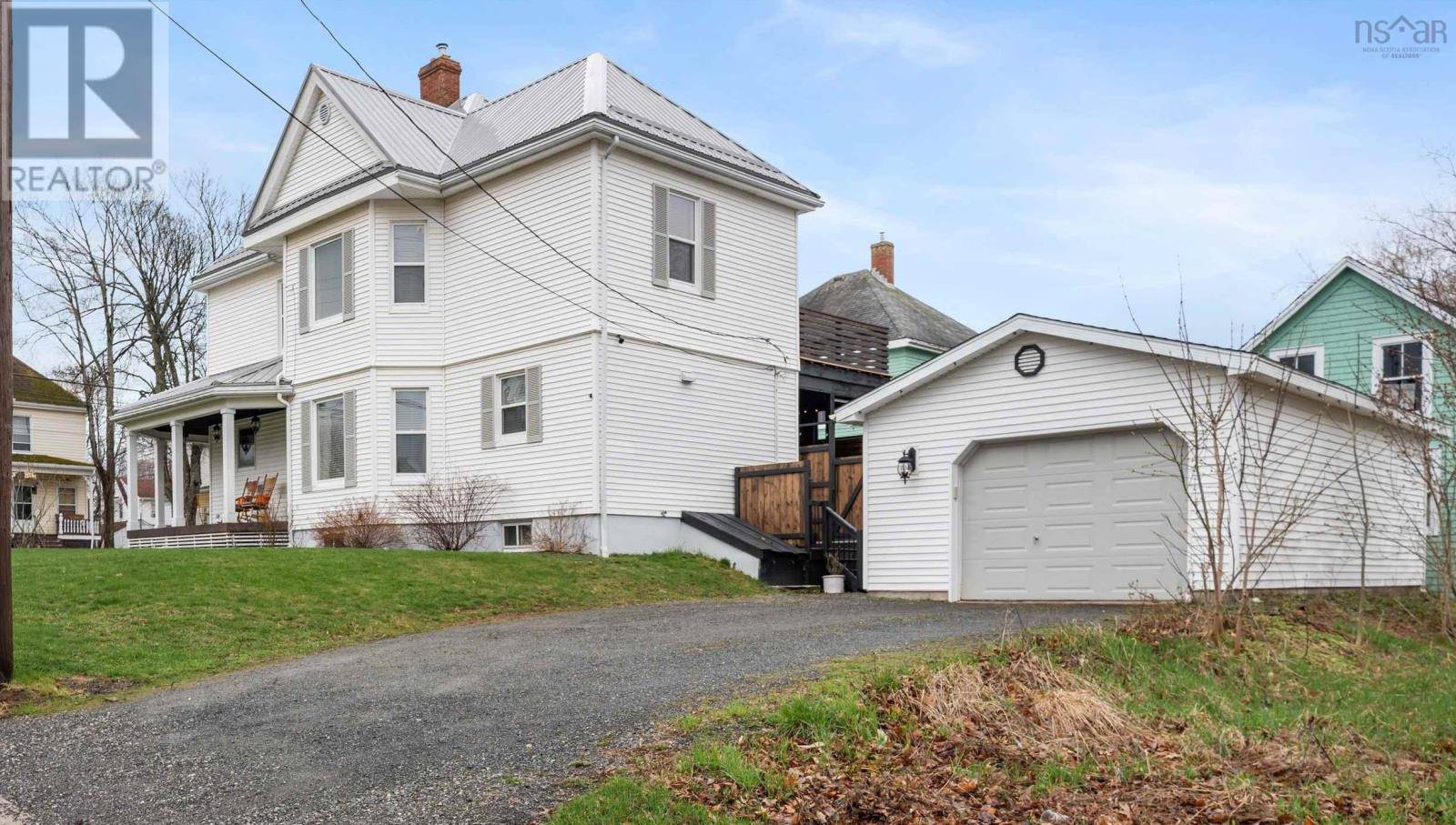 477 Nelson Street, New Glasgow, Nova Scotia  B2H 3C6 - Photo 3 - 202610691
