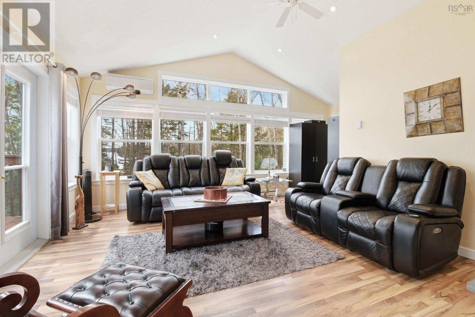 744 Pioneer Drive, Vaughan, Nova Scotia  B0N 2T0 - Photo 11 - 202610765