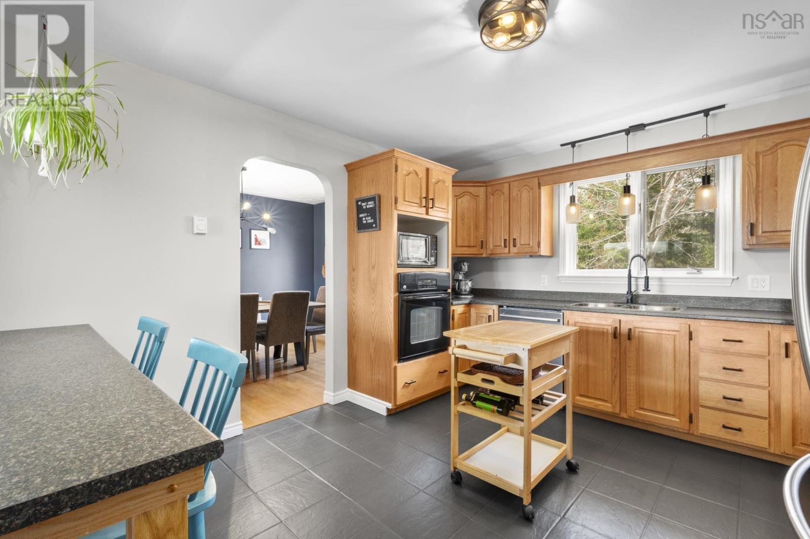 2 Woods Court, Beaver Bank, Nova Scotia  B4G 1C2 - Photo 10 - 202610831