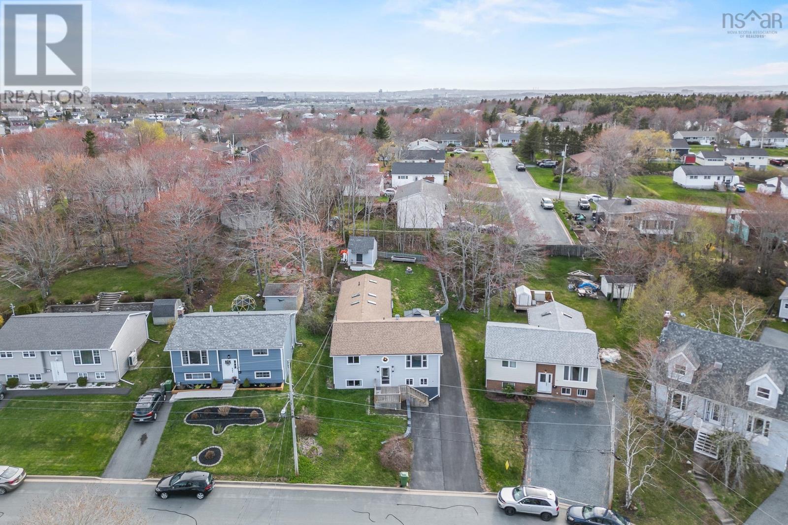 12 Wamphray Crescent, Dartmouth, Nova Scotia  B2W 4Y6 - Photo 3 - 202610922