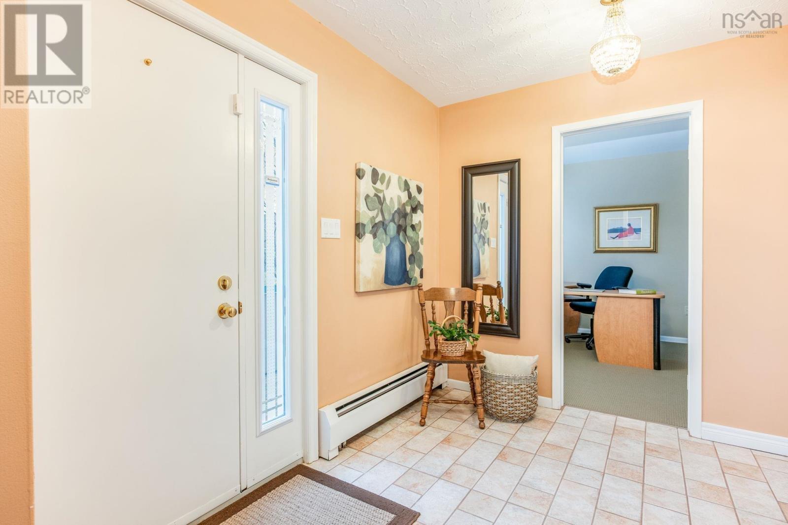 69 Bayview Road, Clayton Park, Nova Scotia  B3M 1N8 - Photo 5 - 202611063