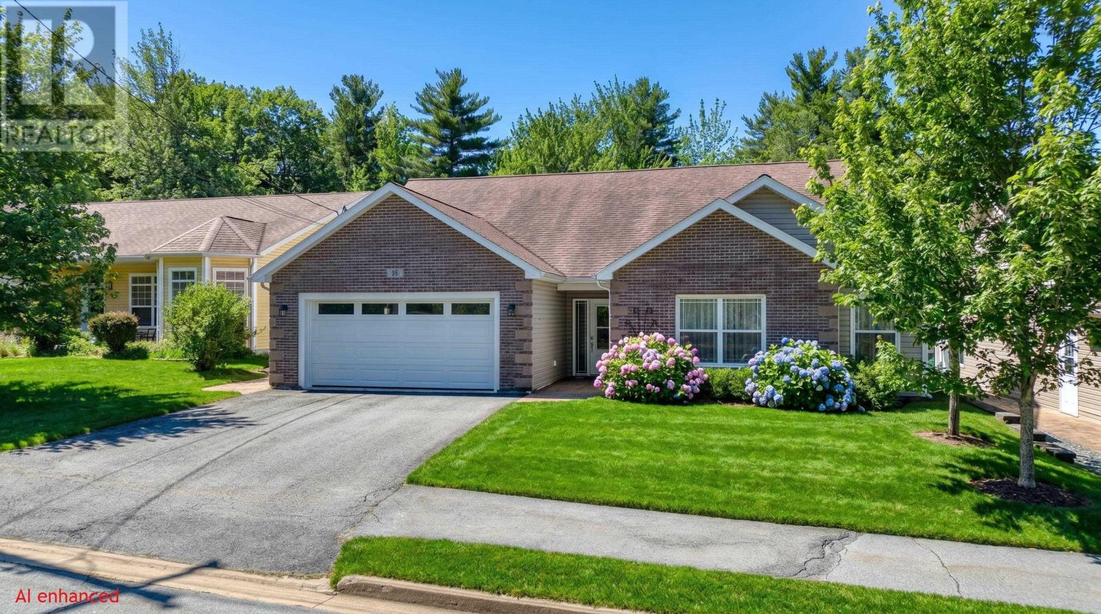 14 Roundhouse Drive, Bridgewater, Nova Scotia  B4V 9A9 - Photo 2 - 202611069