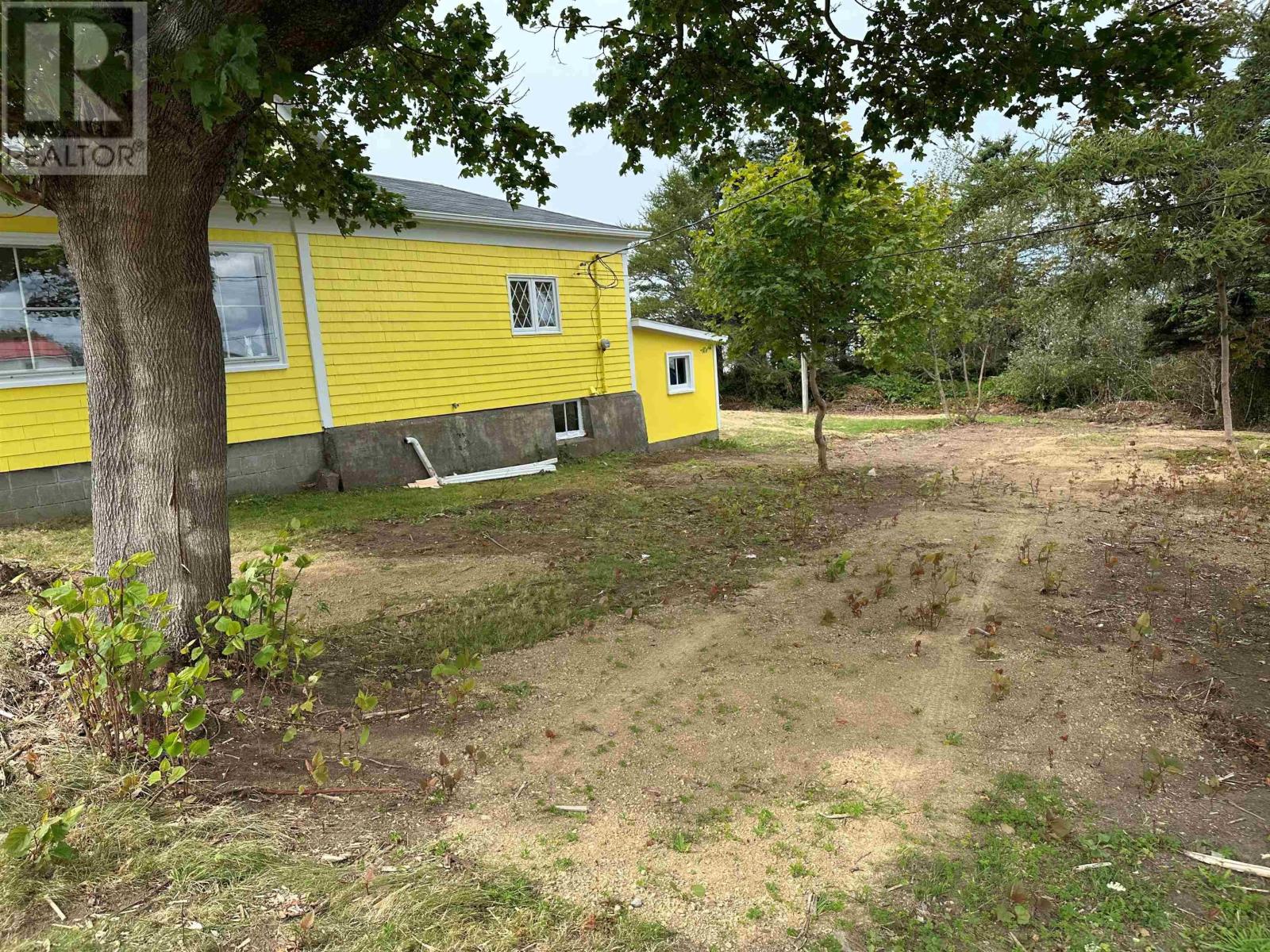 8137 Highway 1, Meteghan, Nova Scotia  B0W 2J0 - Photo 5 - 202611121