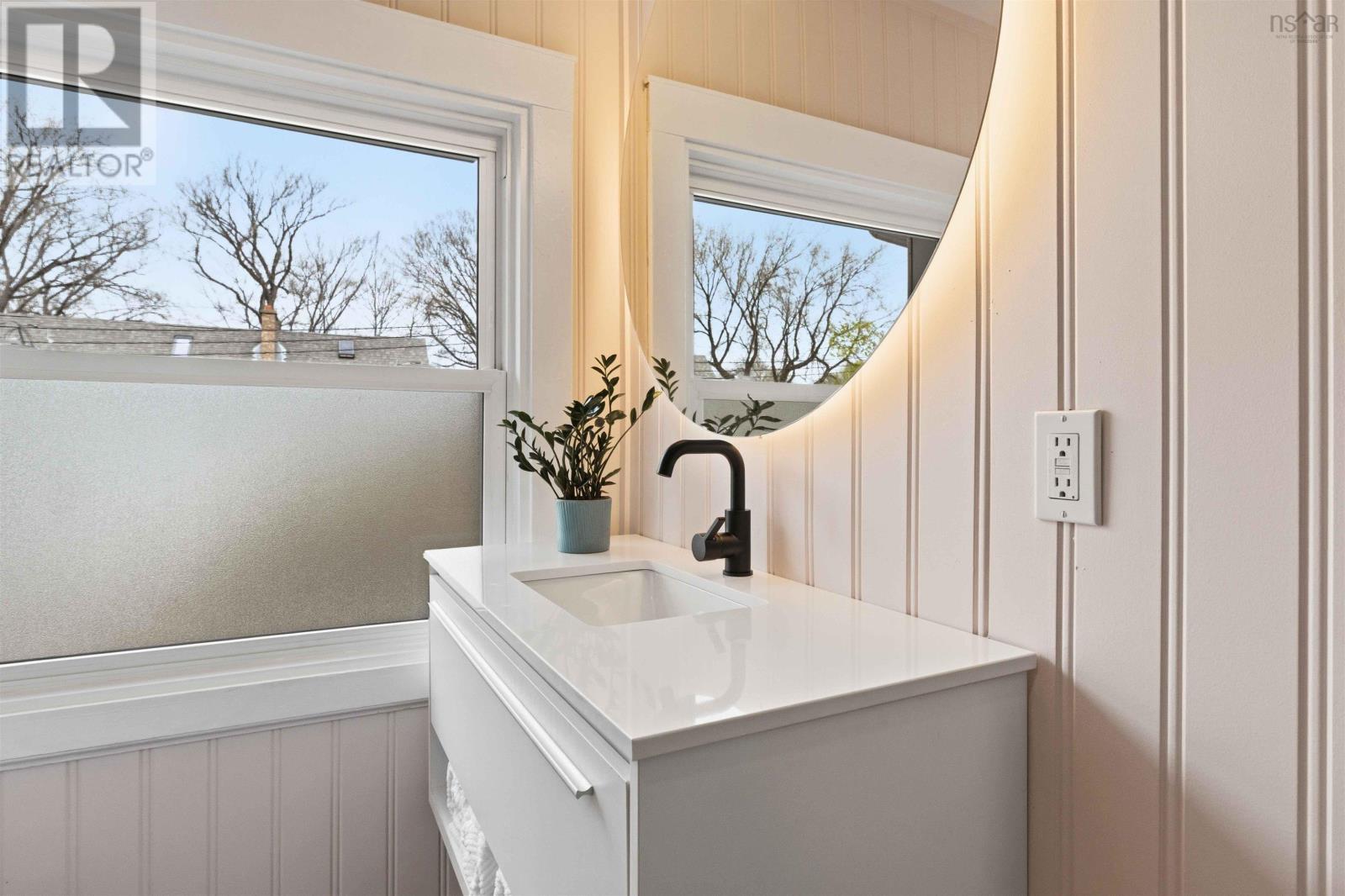 5543 Hennessey Place, Halifax Peninsula, Nova Scotia  B3K 2A7 - Photo 30 - 202611141