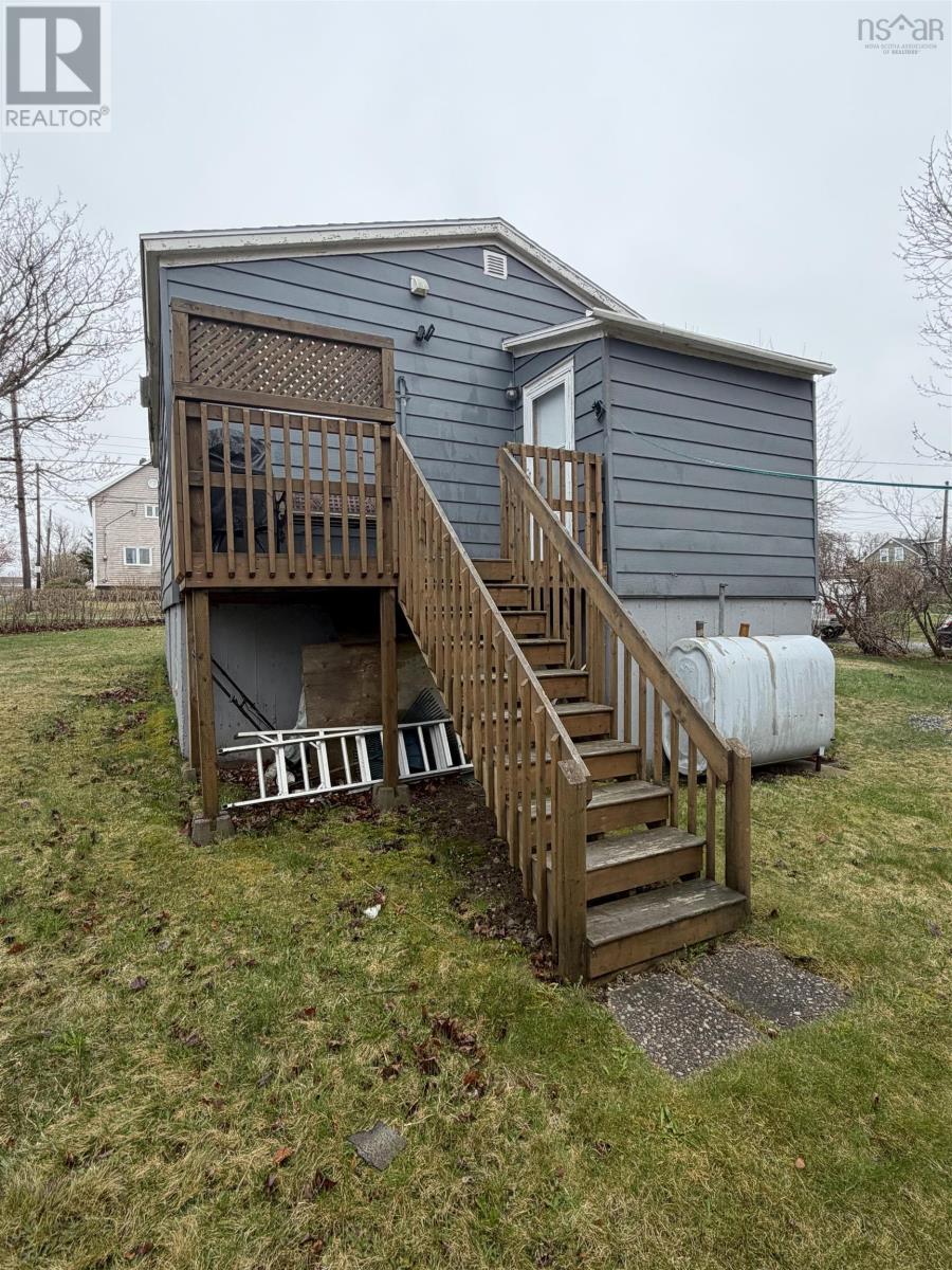 234 Douglas Avenue, Glace Bay, Nova Scotia  B1A 1C1 - Photo 2 - 202611143