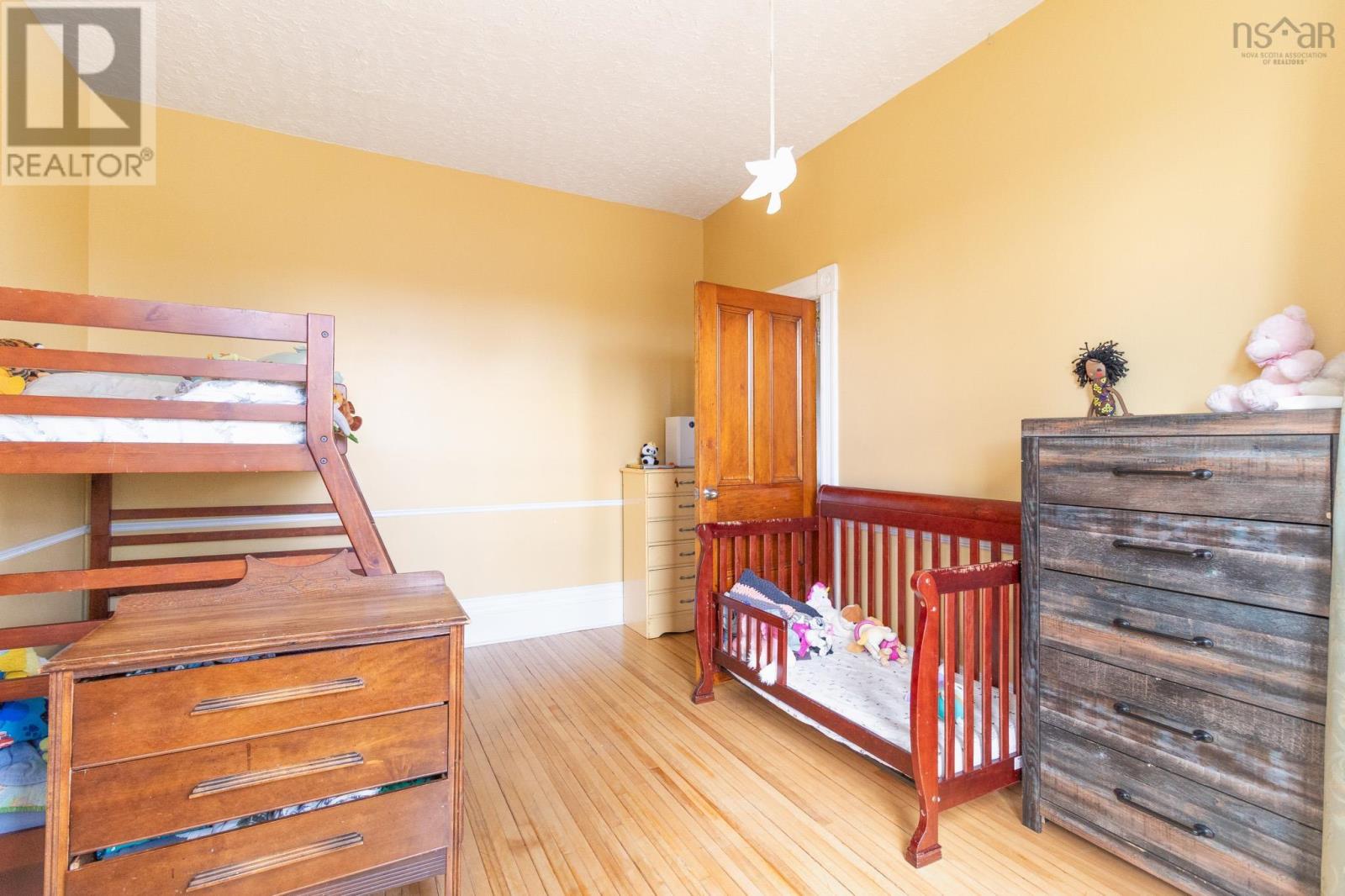 118 Kings Road, Sydney, Nova Scotia  B1S 1A1 - Photo 17 - 202611195