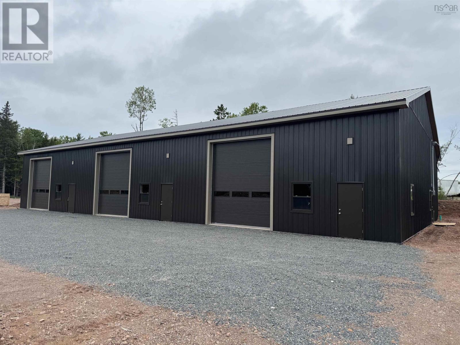 216 Lancaster, Debert, Nova Scotia  B0M 1G0 - Photo 3 - 202611437