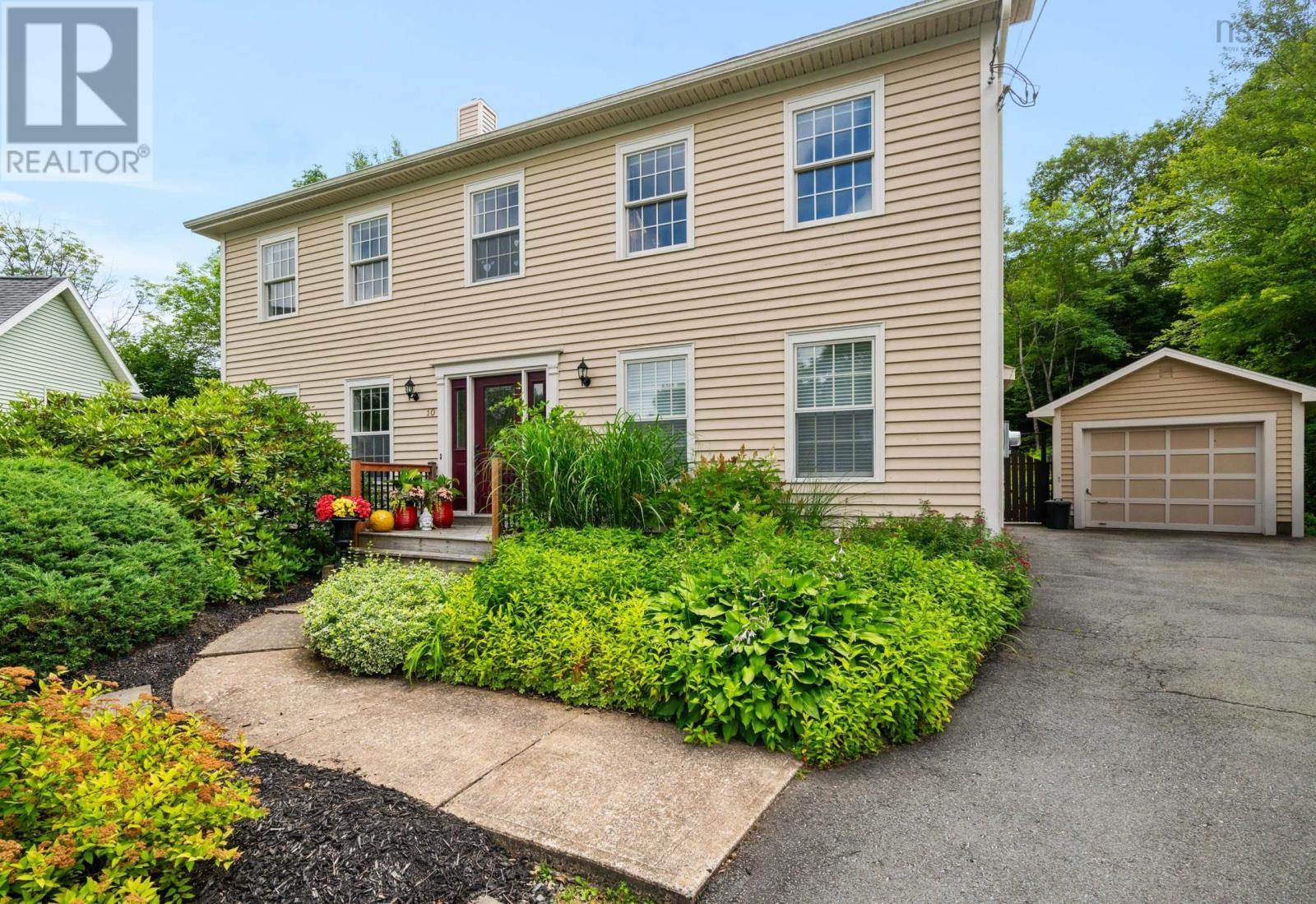 10 Mount Royal Court, dartmouth, Nova Scotia