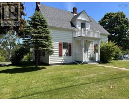 5226 Highway 3, chester basin, Nova Scotia
