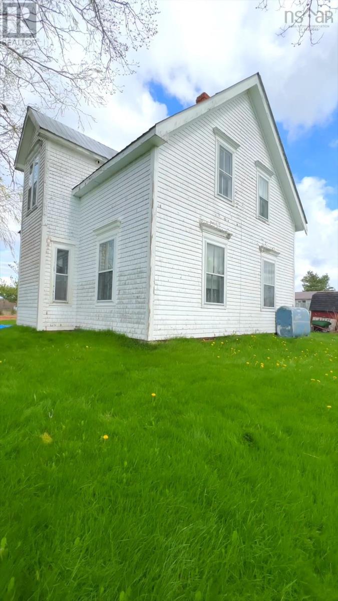 15 Lacey Road, Milford, Nova Scotia  B0N 1Y0 - Photo 12 - 202611557