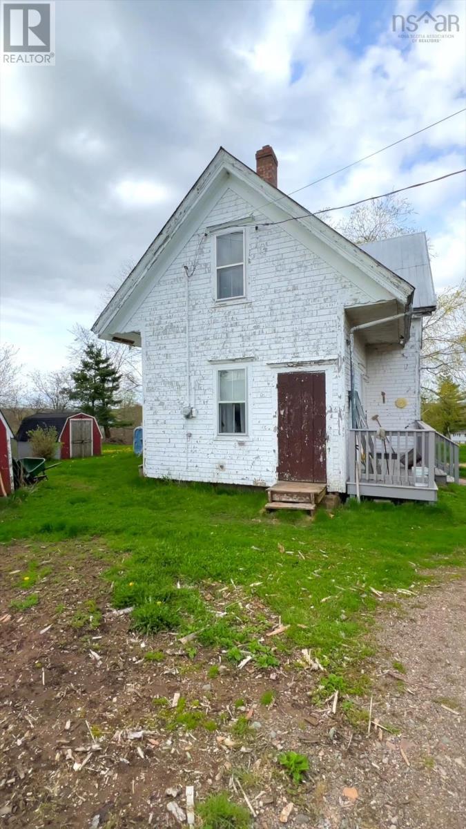 15 Lacey Road, Milford, Nova Scotia  B0N 1Y0 - Photo 13 - 202611557