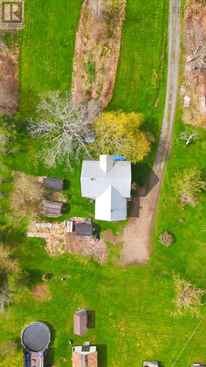 15 Lacey Road, Milford, Nova Scotia  B0N 1Y0 - Photo 3 - 202611557