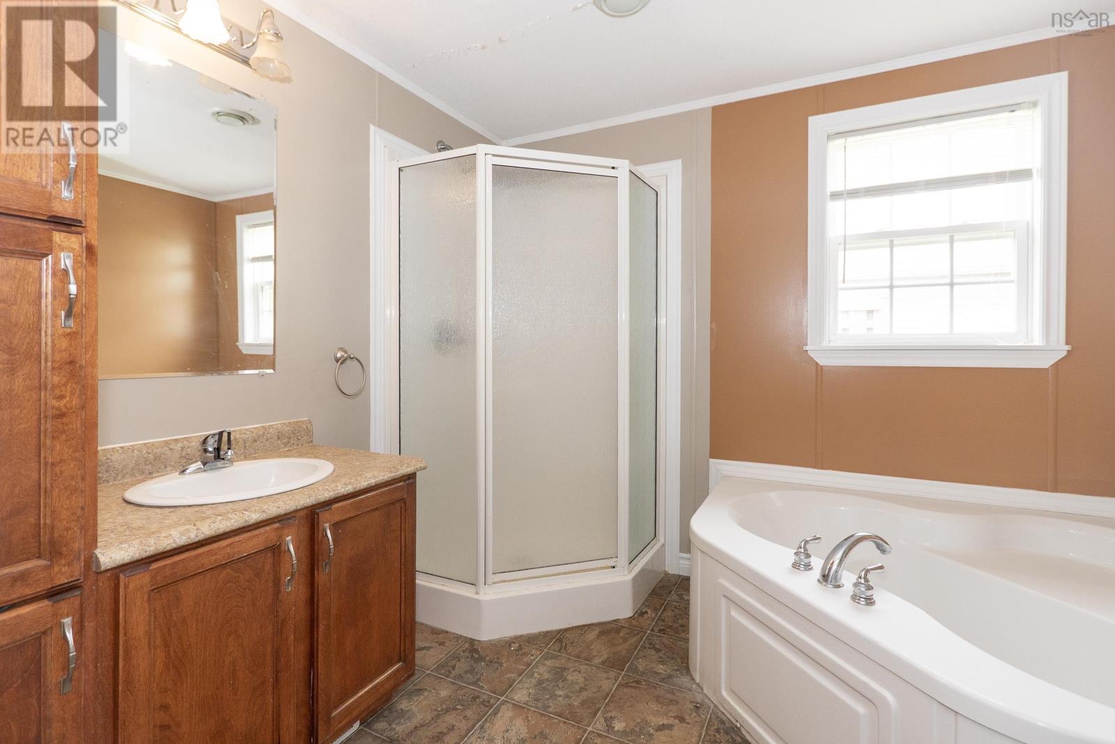 25 Pinehurst Street, Amherst, Nova Scotia  B4H 4X5 - Photo 21 - 202611566