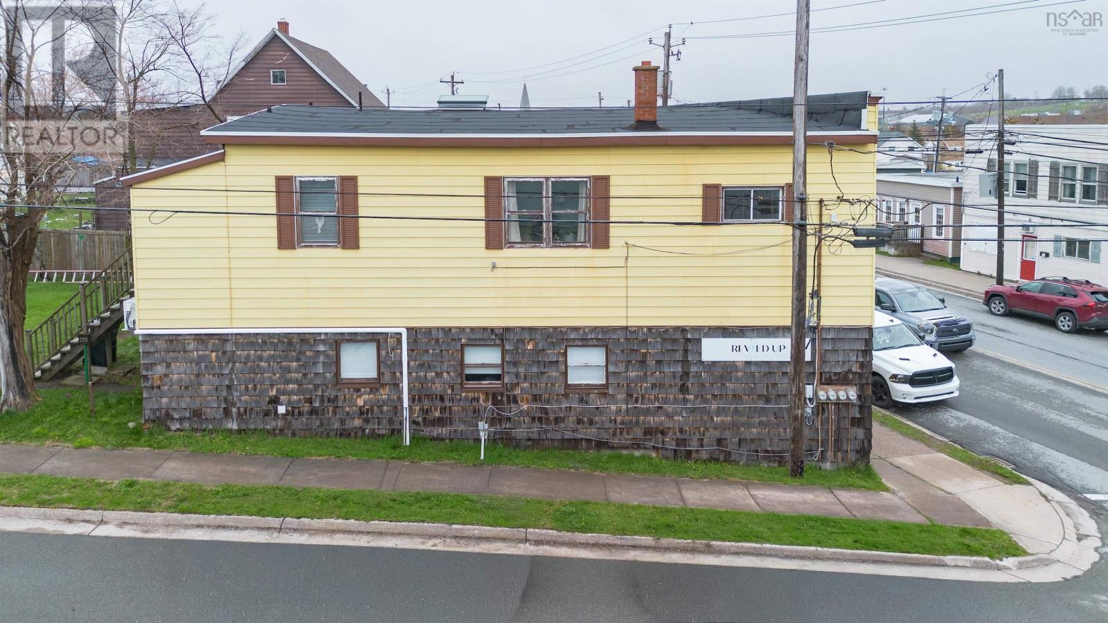 757 Victoria Road, Sydney, Nova Scotia  B1N 1J5 - Photo 5 - 202611581