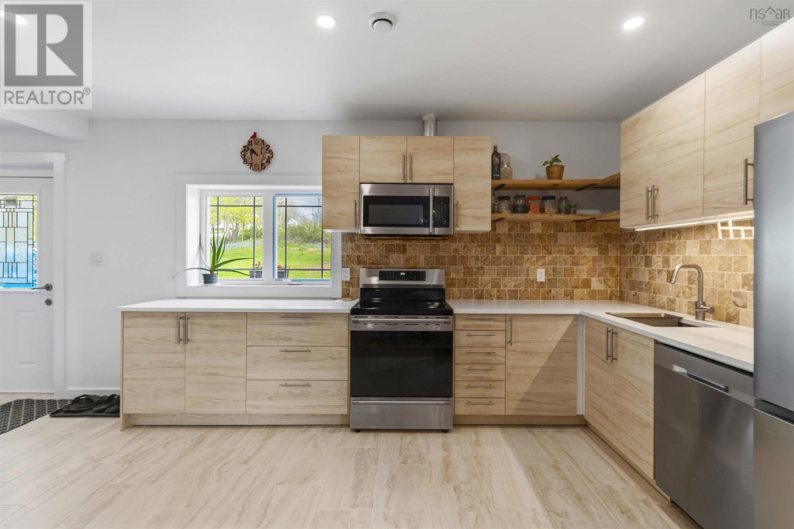 42 Cornwall Road, Blockhouse, Nova Scotia  B0J 2E0 - Photo 8 - 202611597