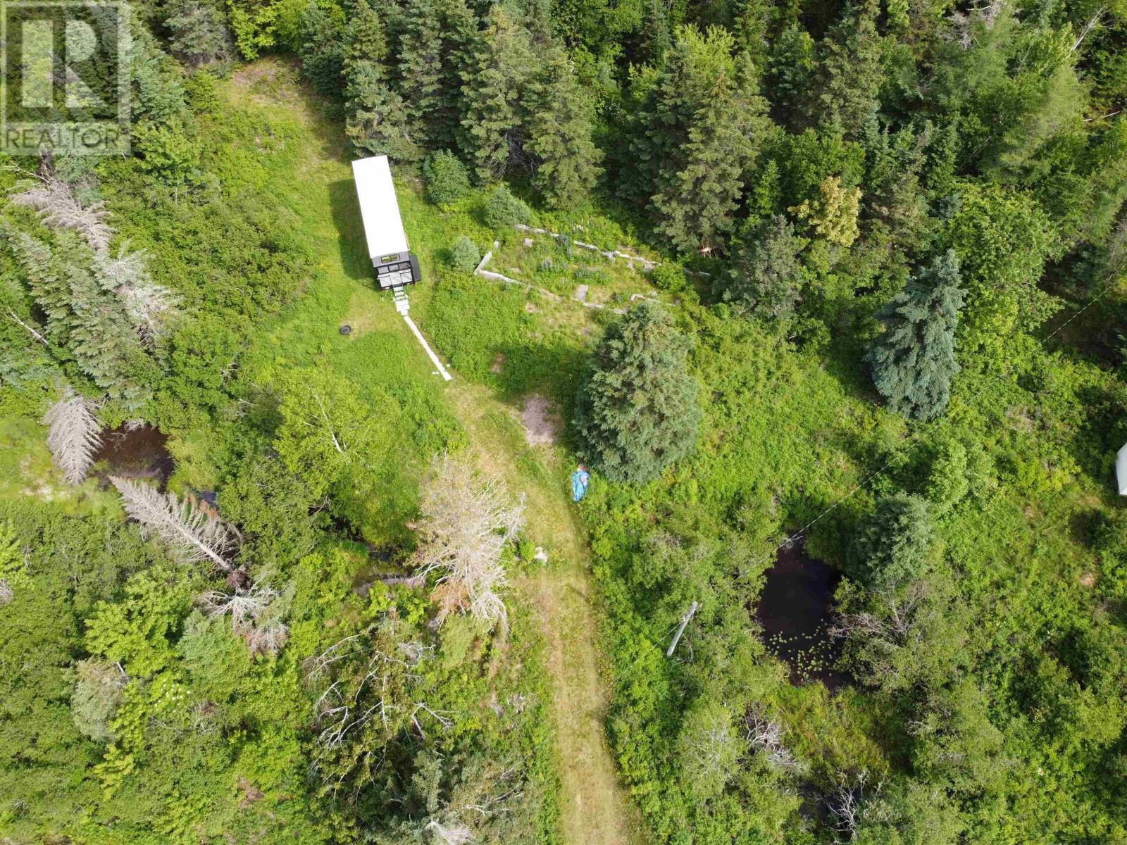 24 Englehutt Road, Moser River, Nova Scotia  B0J 2R0 - Photo 5 - 202611678
