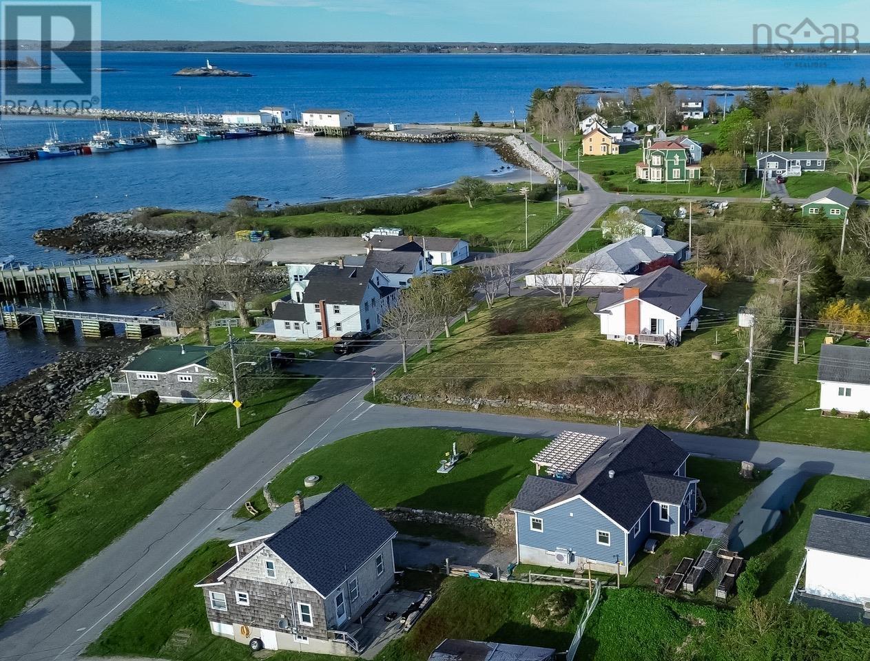 83 South Street, Lockeport, Nova Scotia  B0T 1L0 - Photo 29 - 202611939