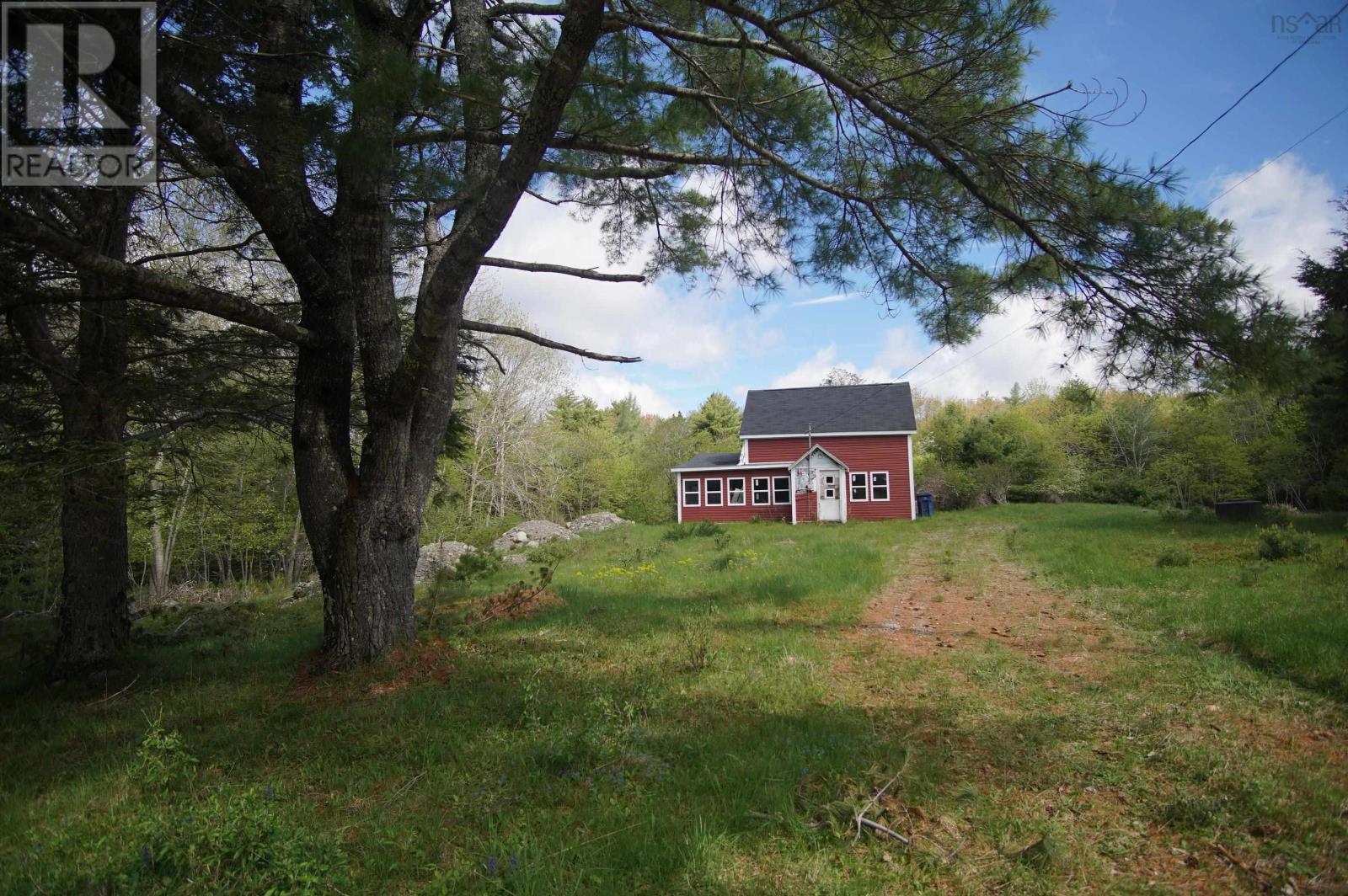 94 Transvaal Street, shelburne, Nova Scotia