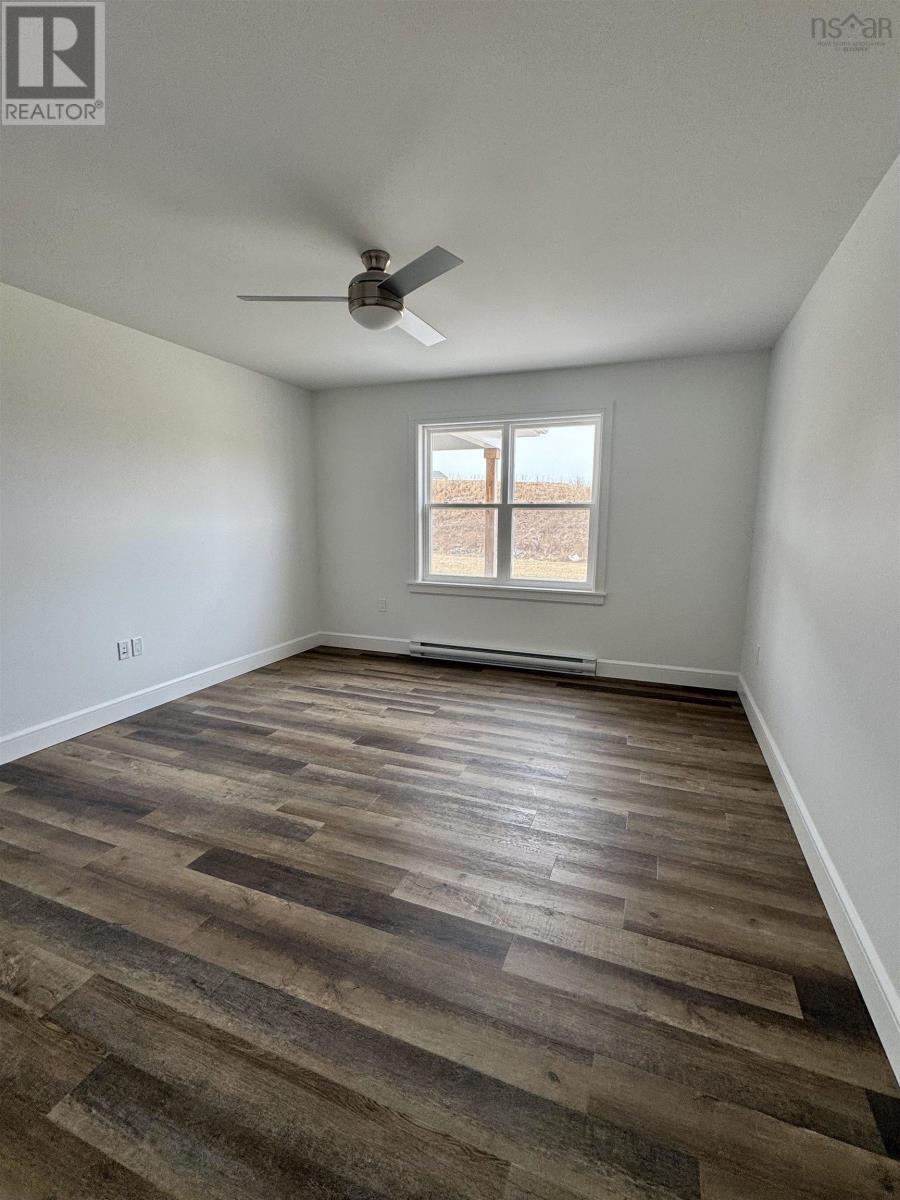 10 Elizabeth Avenue, Garlands Crossing, Nova Scotia  B0N 2T0 - Photo 16 - 202612348