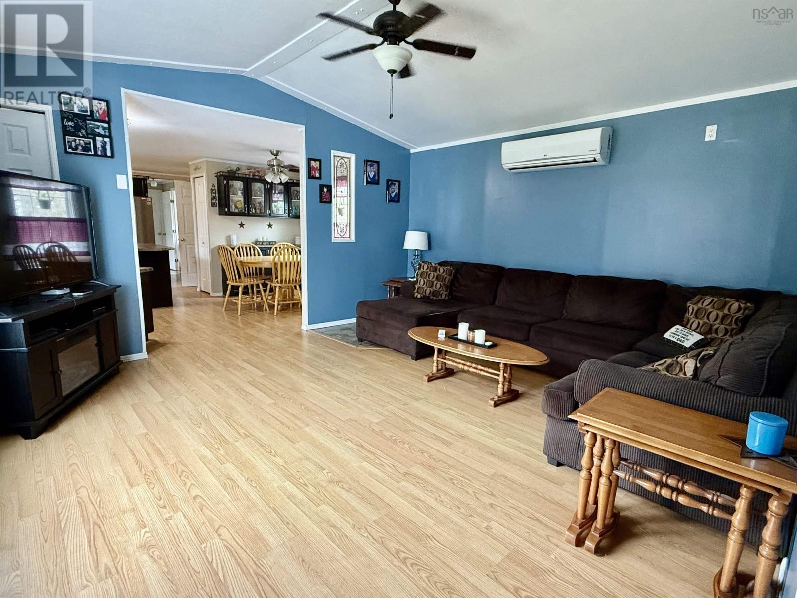 11 Forest View Drive, Barrington Passage, Nova Scotia  B0W 1E0 - Photo 11 - 202612378