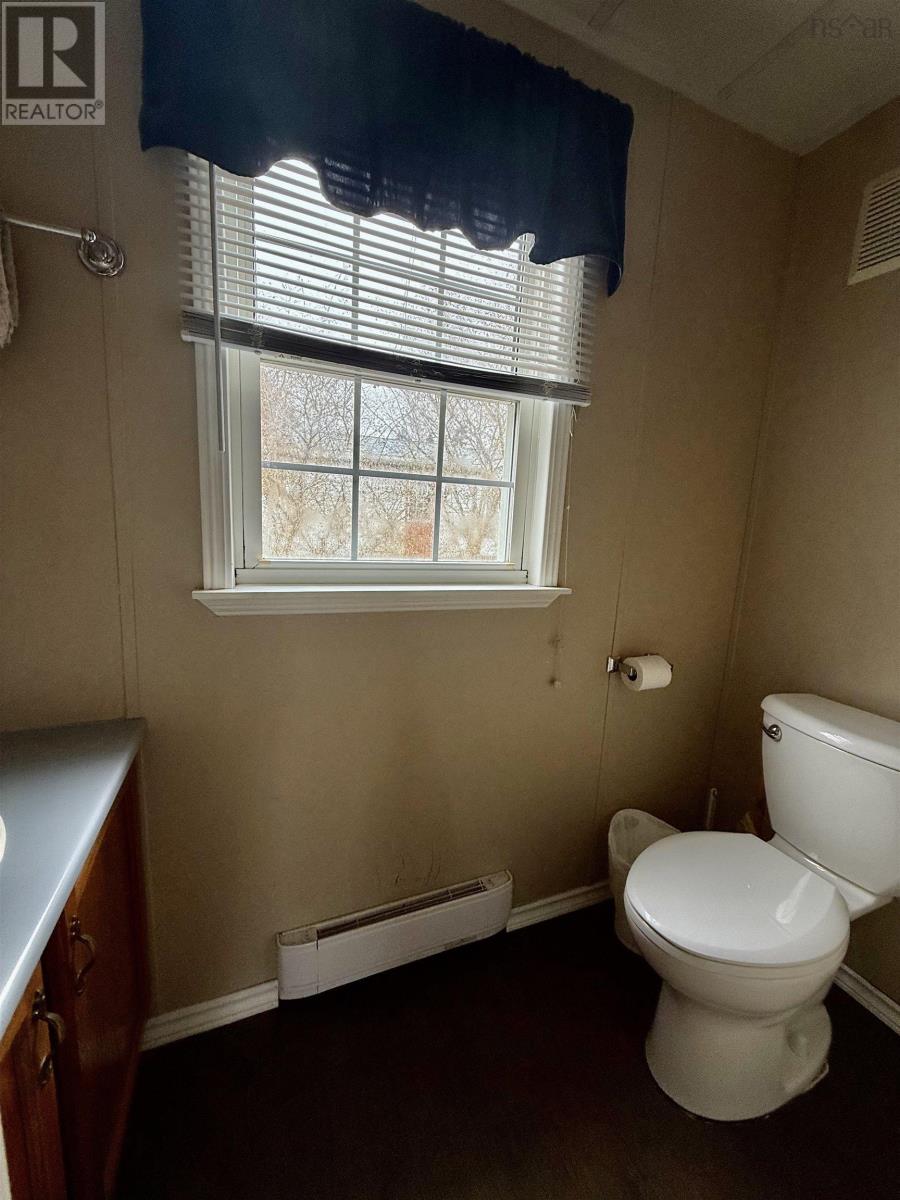 11 Forest View Drive, Barrington Passage, Nova Scotia  B0W 1E0 - Photo 17 - 202612378