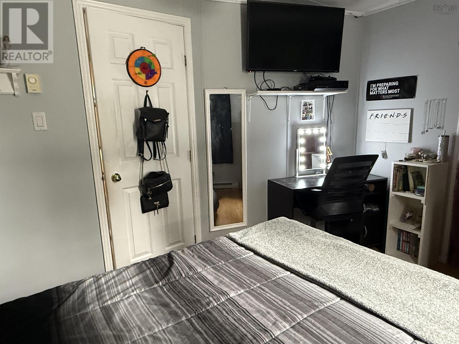 11 Forest View Drive, Barrington Passage, Nova Scotia  B0W 1E0 - Photo 20 - 202612378
