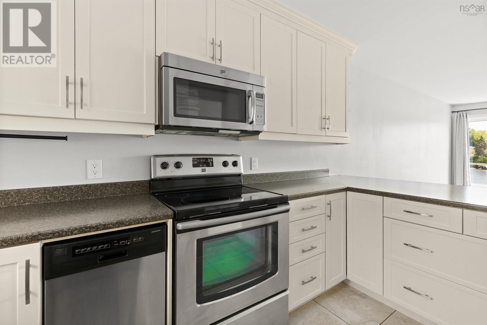 473 Shore Drive, Bedford, Nova Scotia  B4A 2C7 - Photo 9 - 202612385