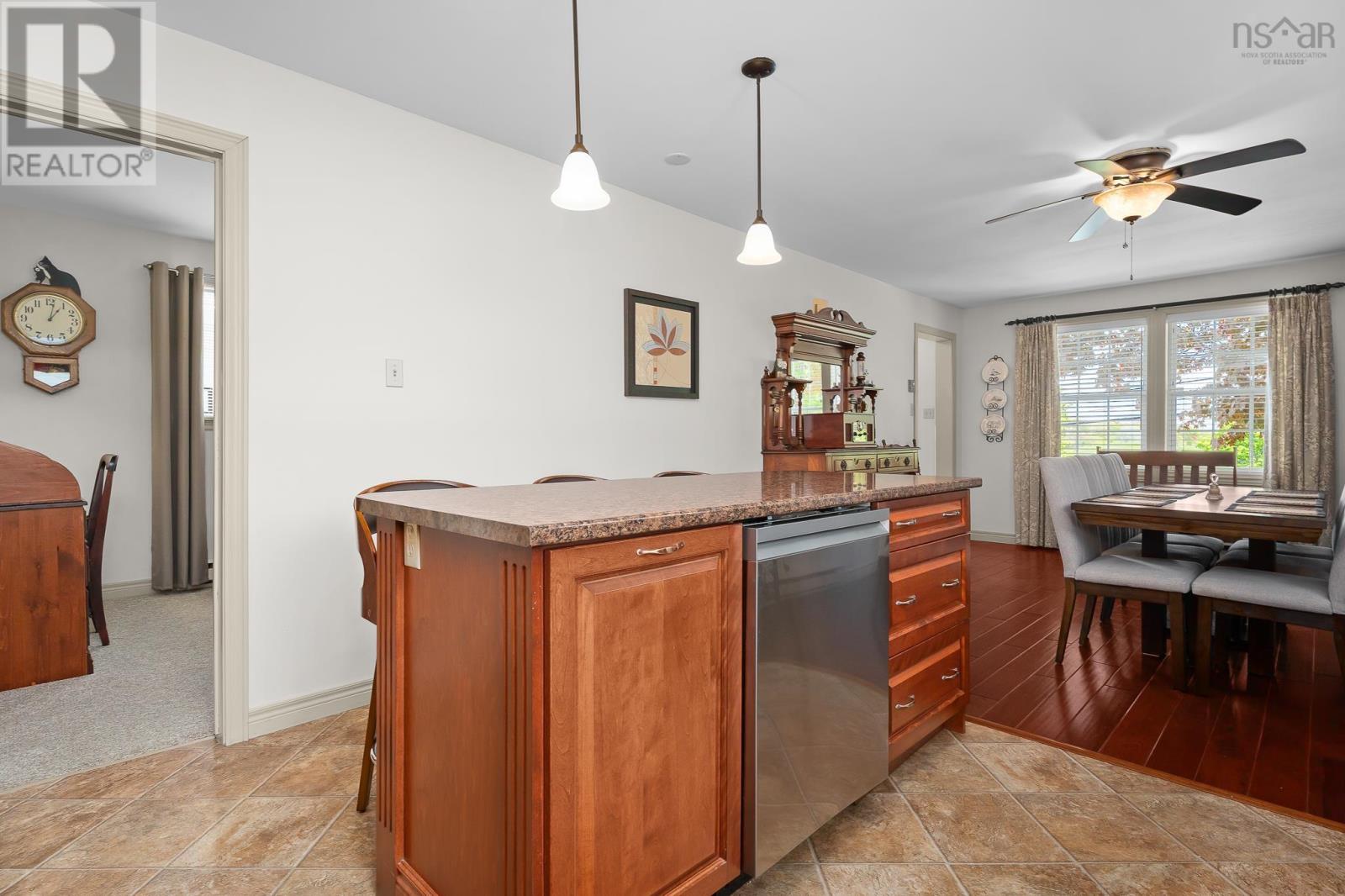 67 Rose Street, Dartmouth, Nova Scotia  B3A 2T8 - Photo 8 - 202612393