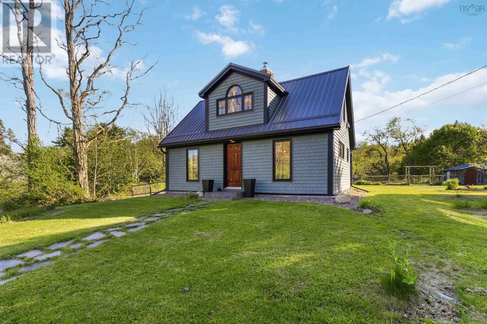 105 Medway River Road, Mill Village, Nova Scotia  B0J 2H0 - Photo 3 - 202612418