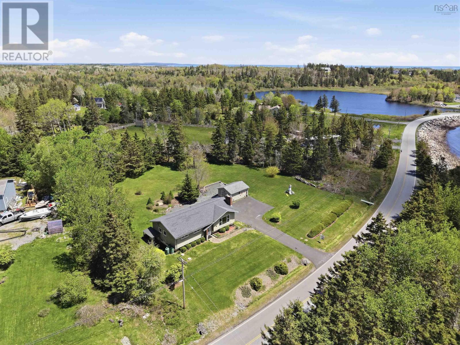 1157 Blue Rocks Road, Blue Rocks, Nova Scotia  B0J 2C0 - Photo 2 - 202612473