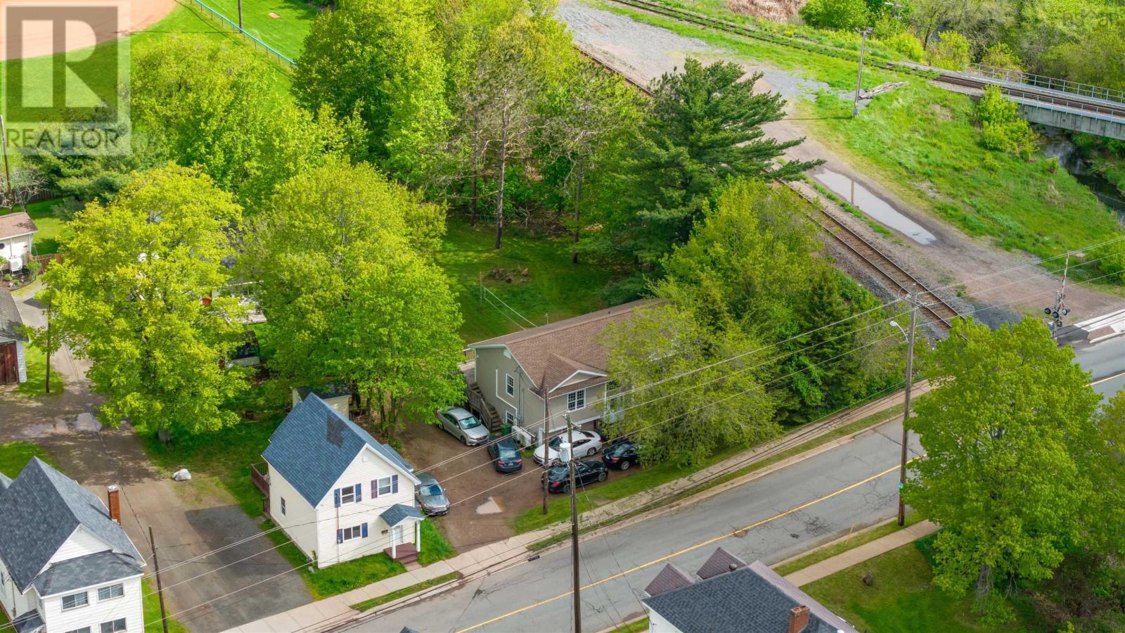 295 Queen Street, Truro, Nova Scotia  B2N 2C2 - Photo 4 - 202612509