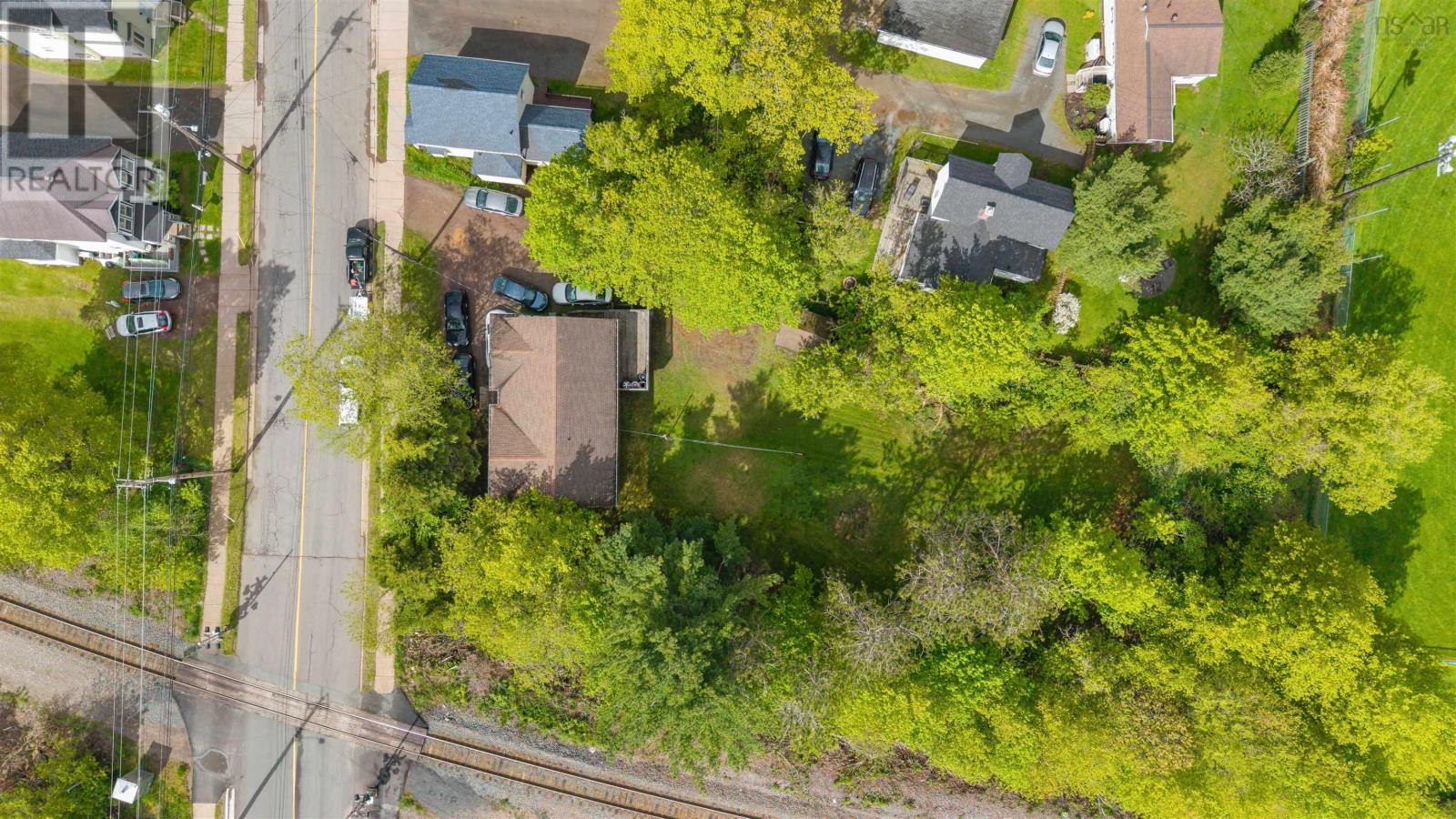 295 Queen Street, Truro, Nova Scotia  B2N 2C2 - Photo 6 - 202612509